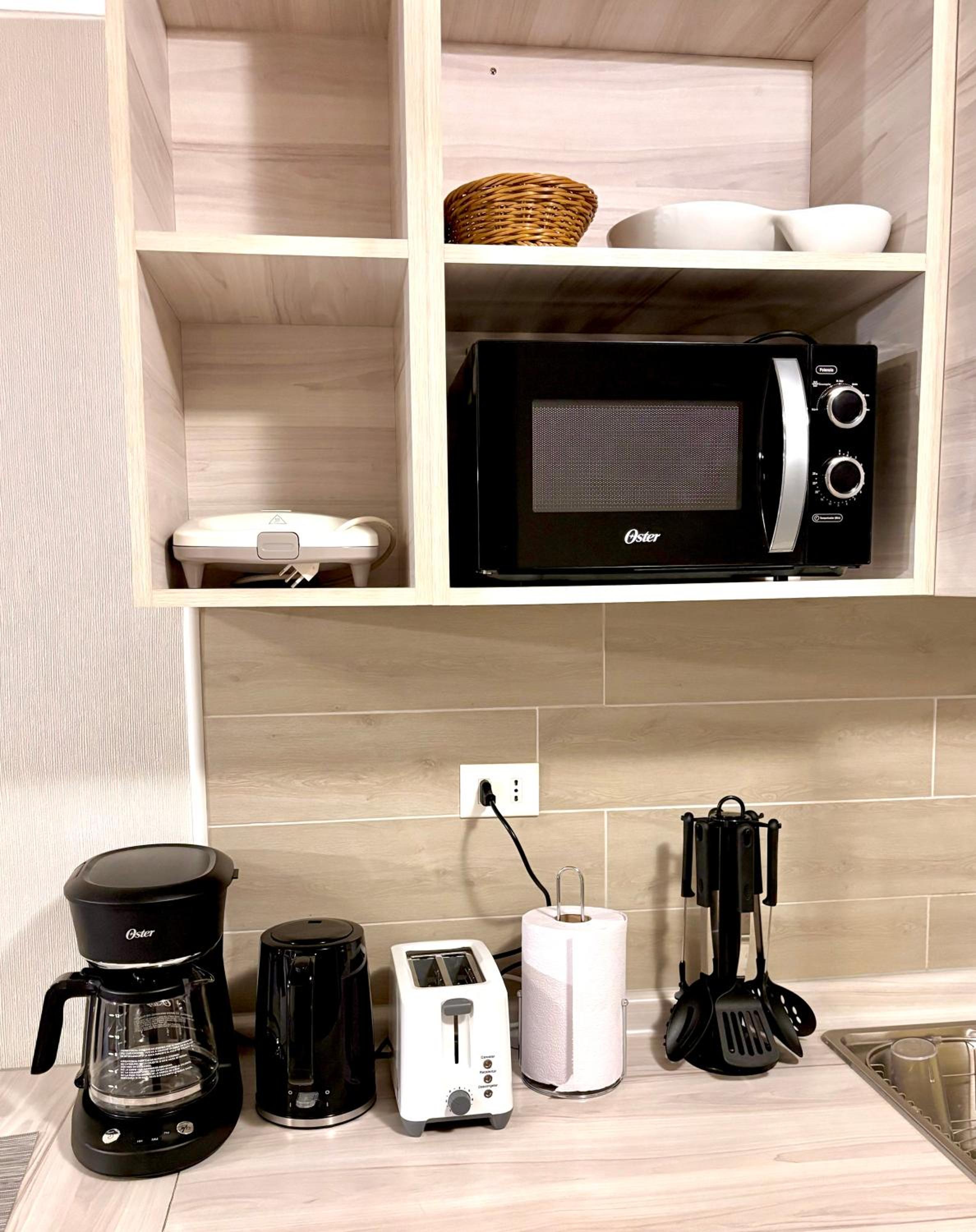 Moderno depa ideal para pareja con A-C y Parking
