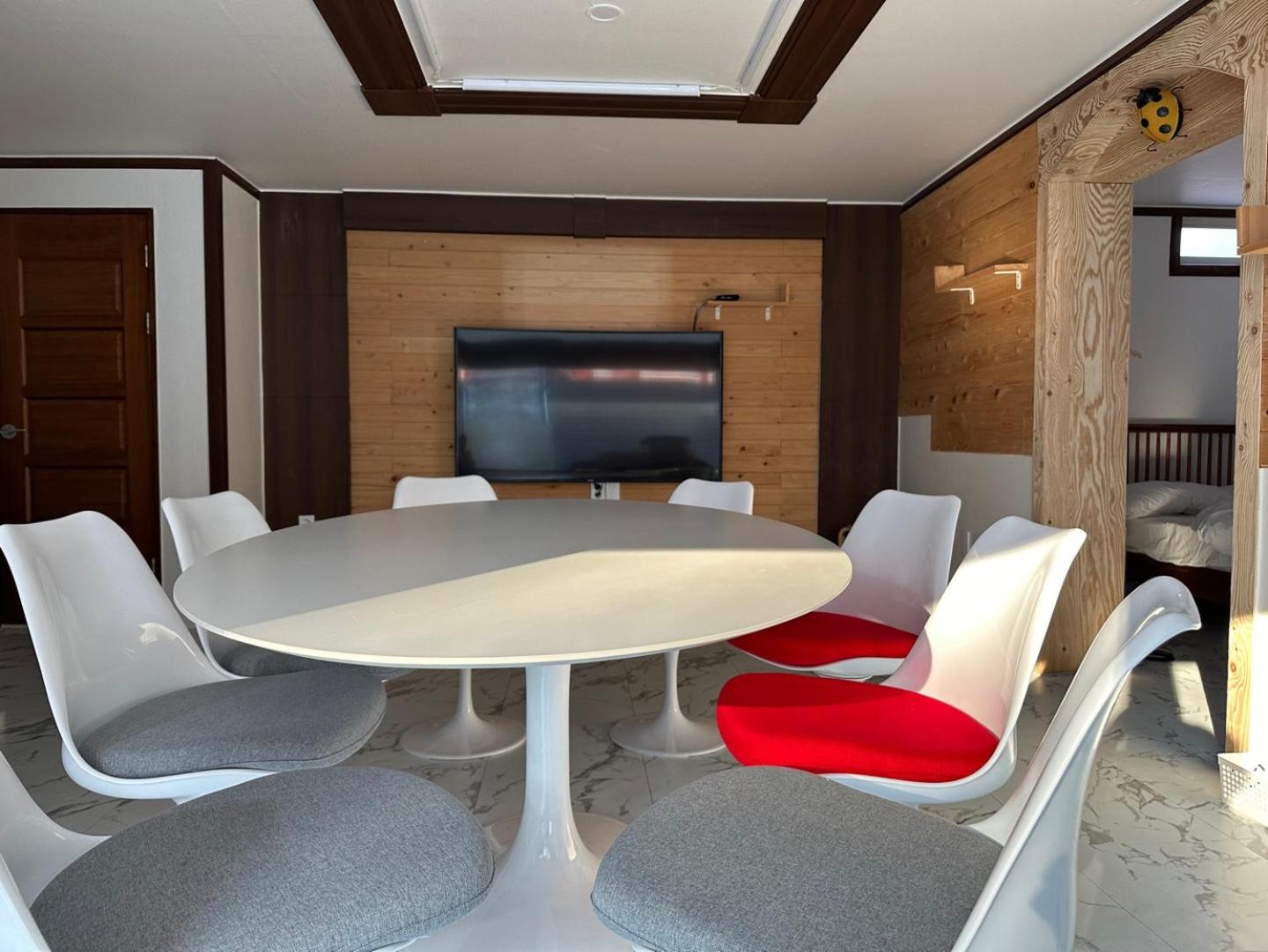 meeting & event spaces
