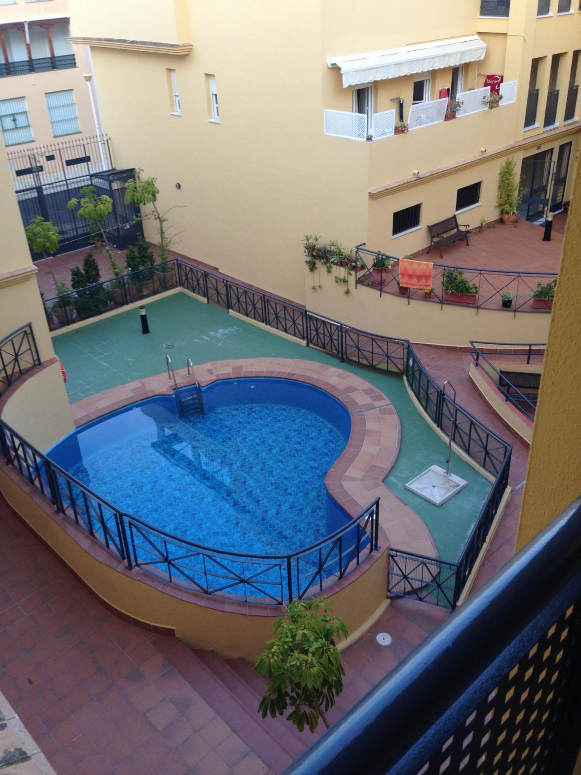 COSTA BALLENA El Paraiso