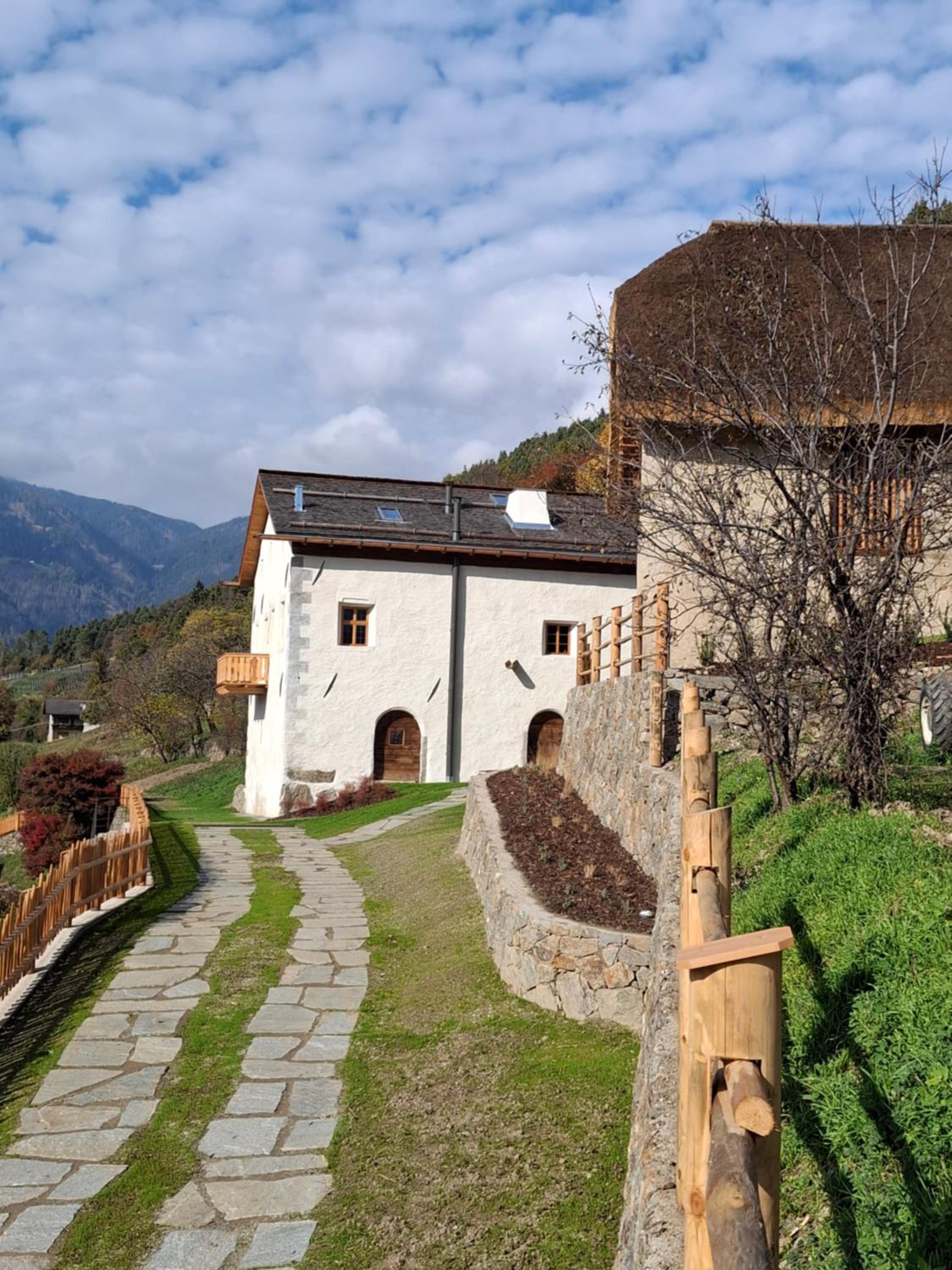 OBERBUCHFELDER historic farmhouse