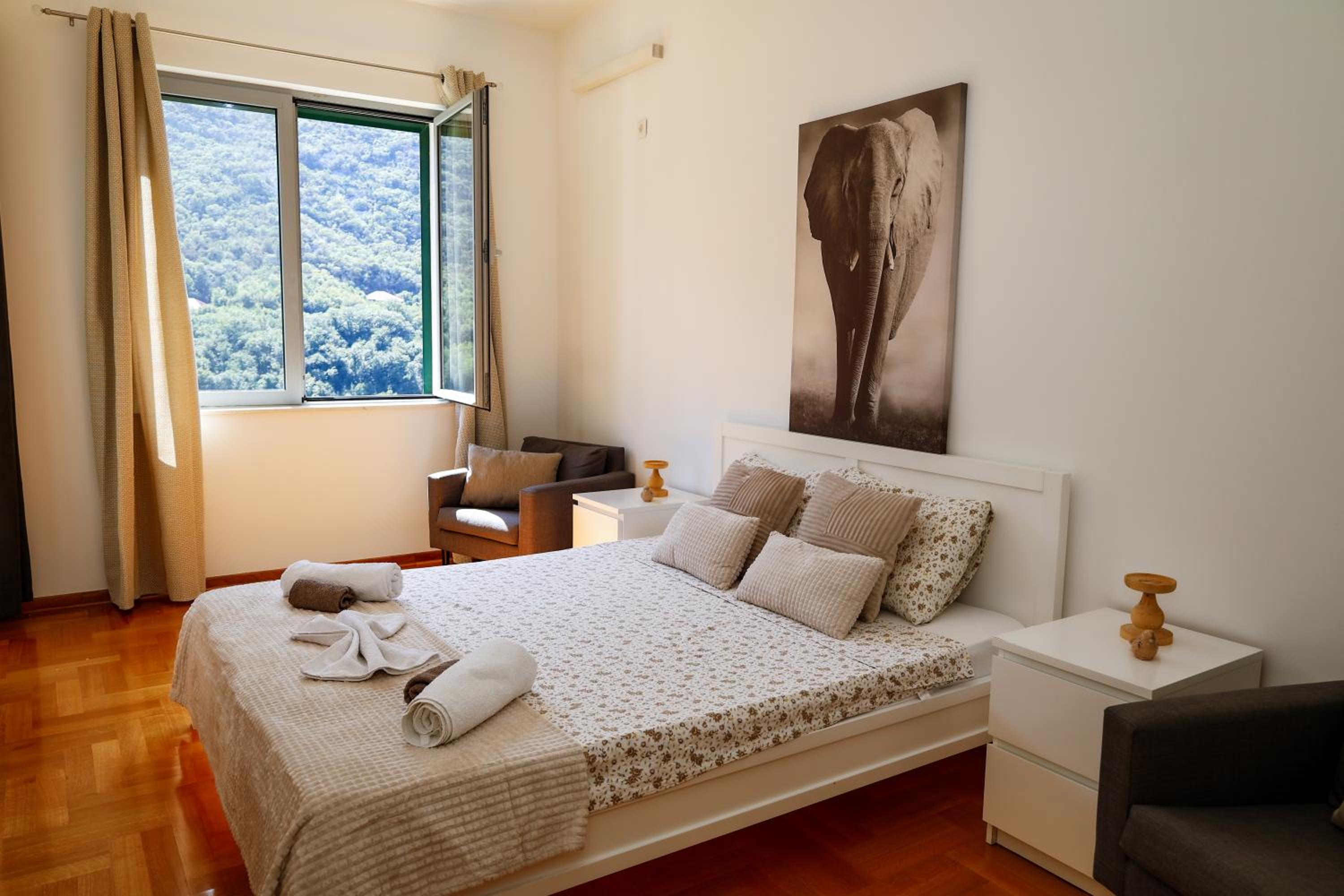 Morinj Lavender Bay apartment E5