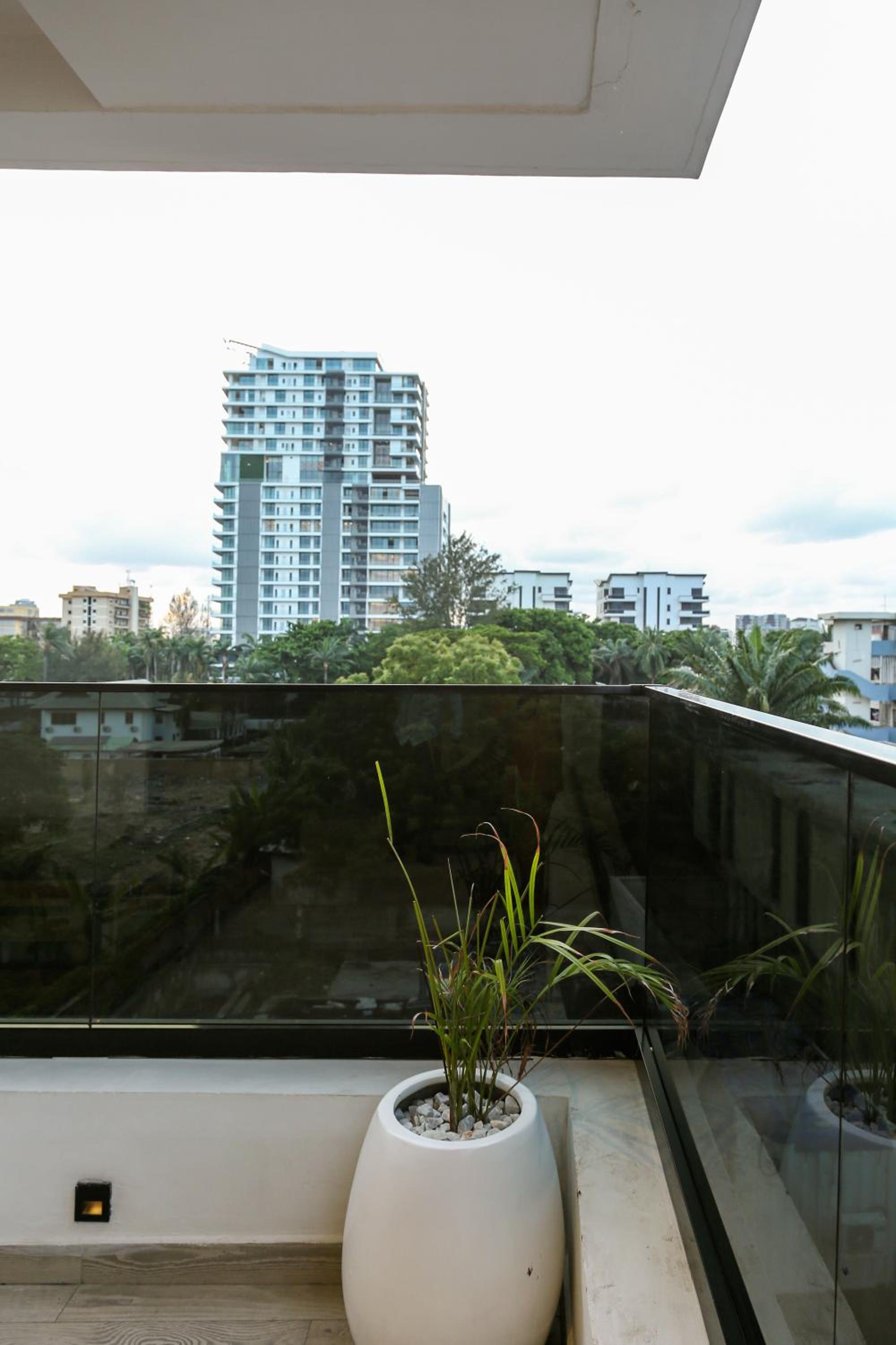 George Residence Cooper Road, Ikoyi view 3