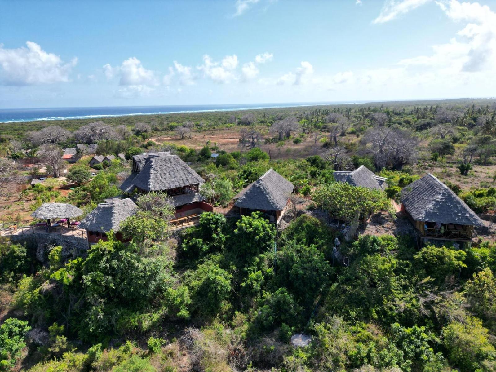 MONKEY MOUNTAIN LODGE