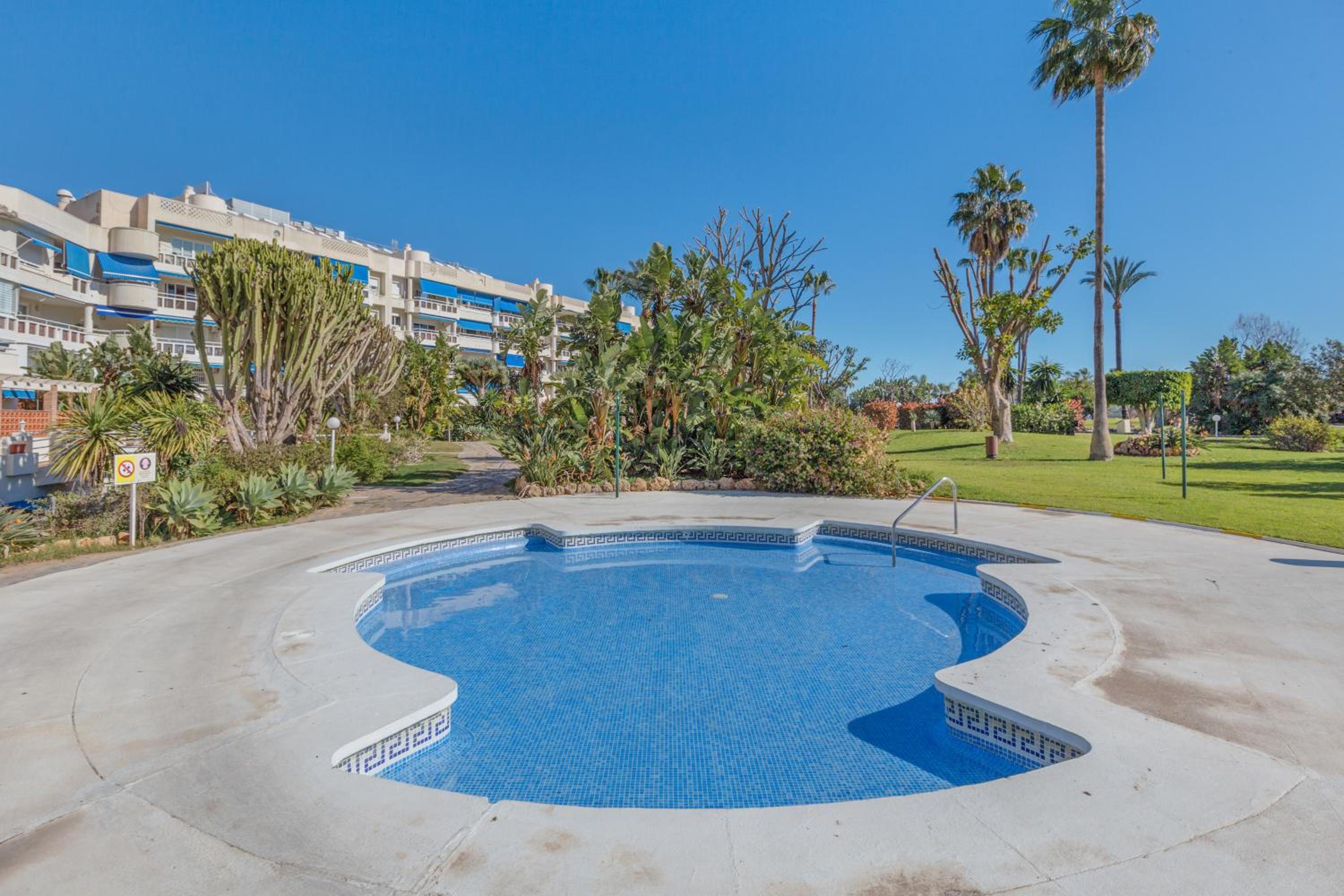 Apartamento Junto al Mar Costa Lago