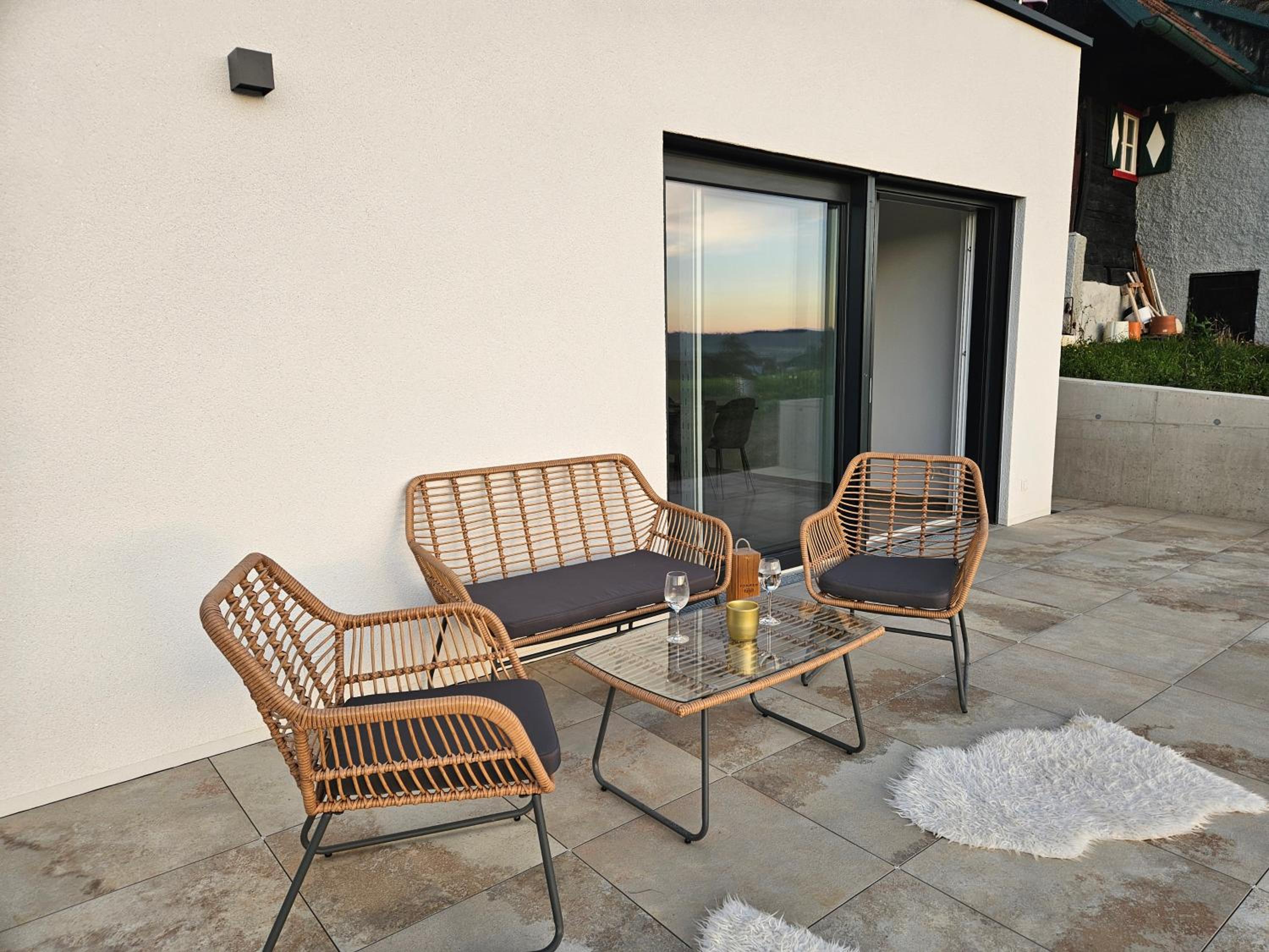 Mc Home Neues und sonniges Doppelhaus, Top 2 mit grossen Garten und E-Ladestation in Dobl bei Graz