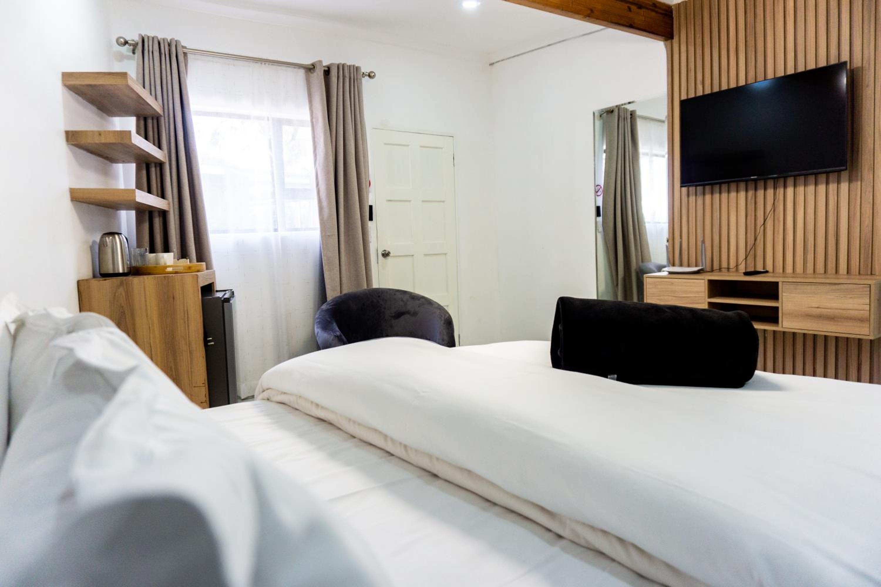 ADAIA GUEST House