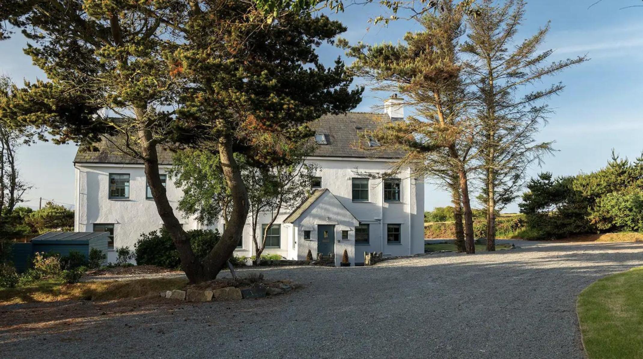 The Retreat By Birch Stays
