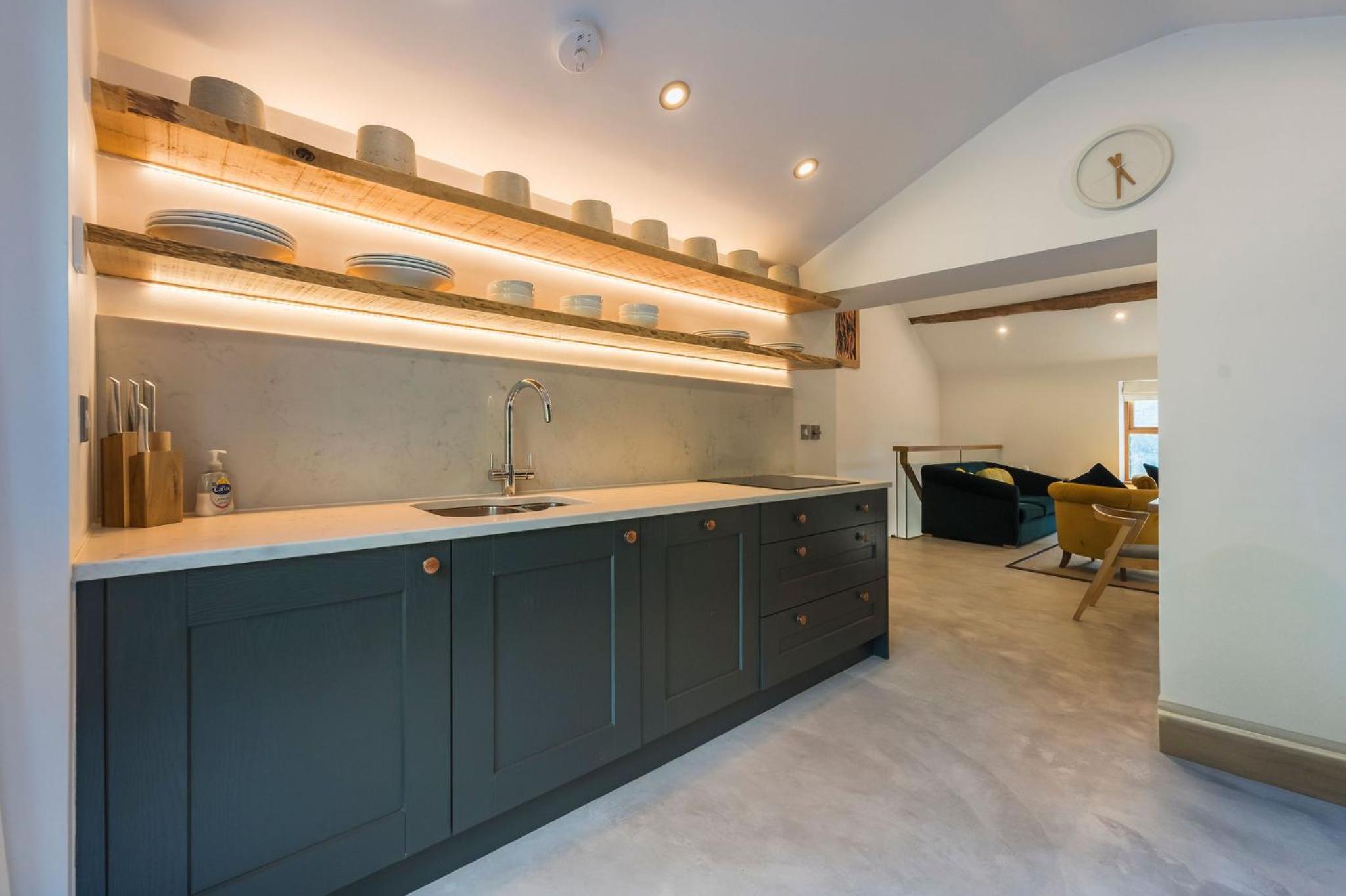 WellyBob Cottage, by Birch Stays - New Home view 3