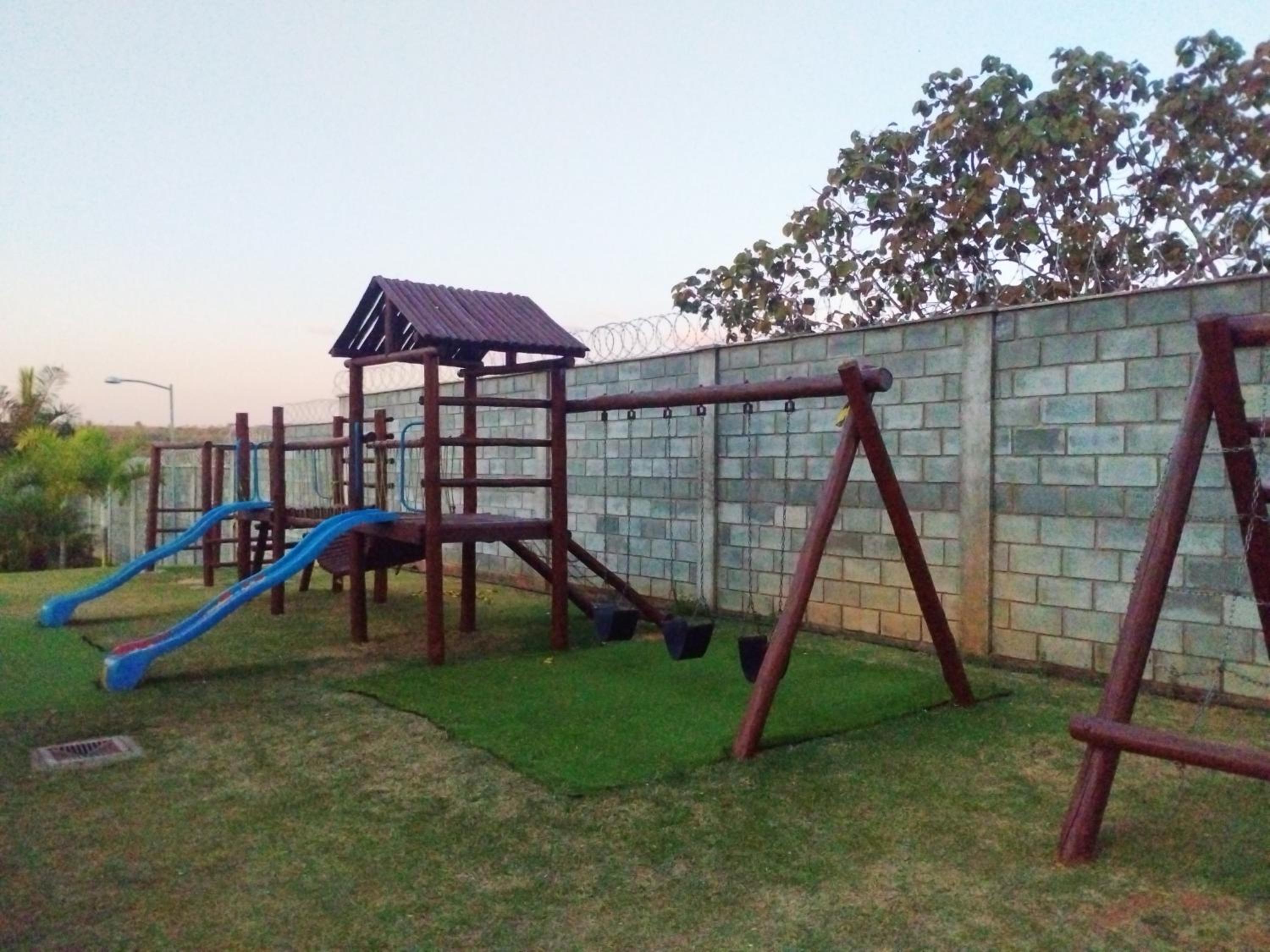 Maravilhoso Apto de 2 Quartos - Lagoa Quente 307 D
