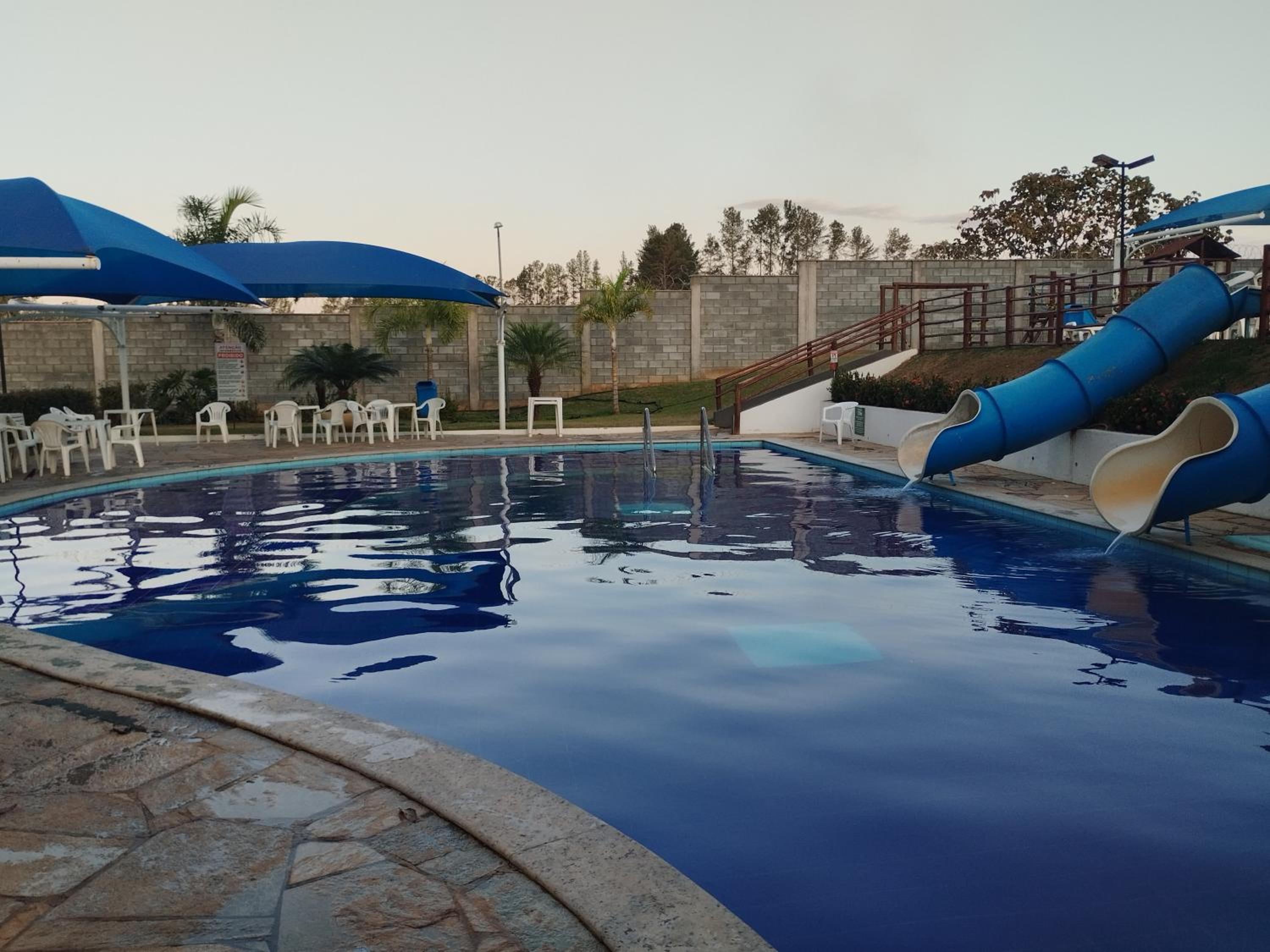 Maravilhoso Apto de 2 Quartos - Lagoa Quente 307 D