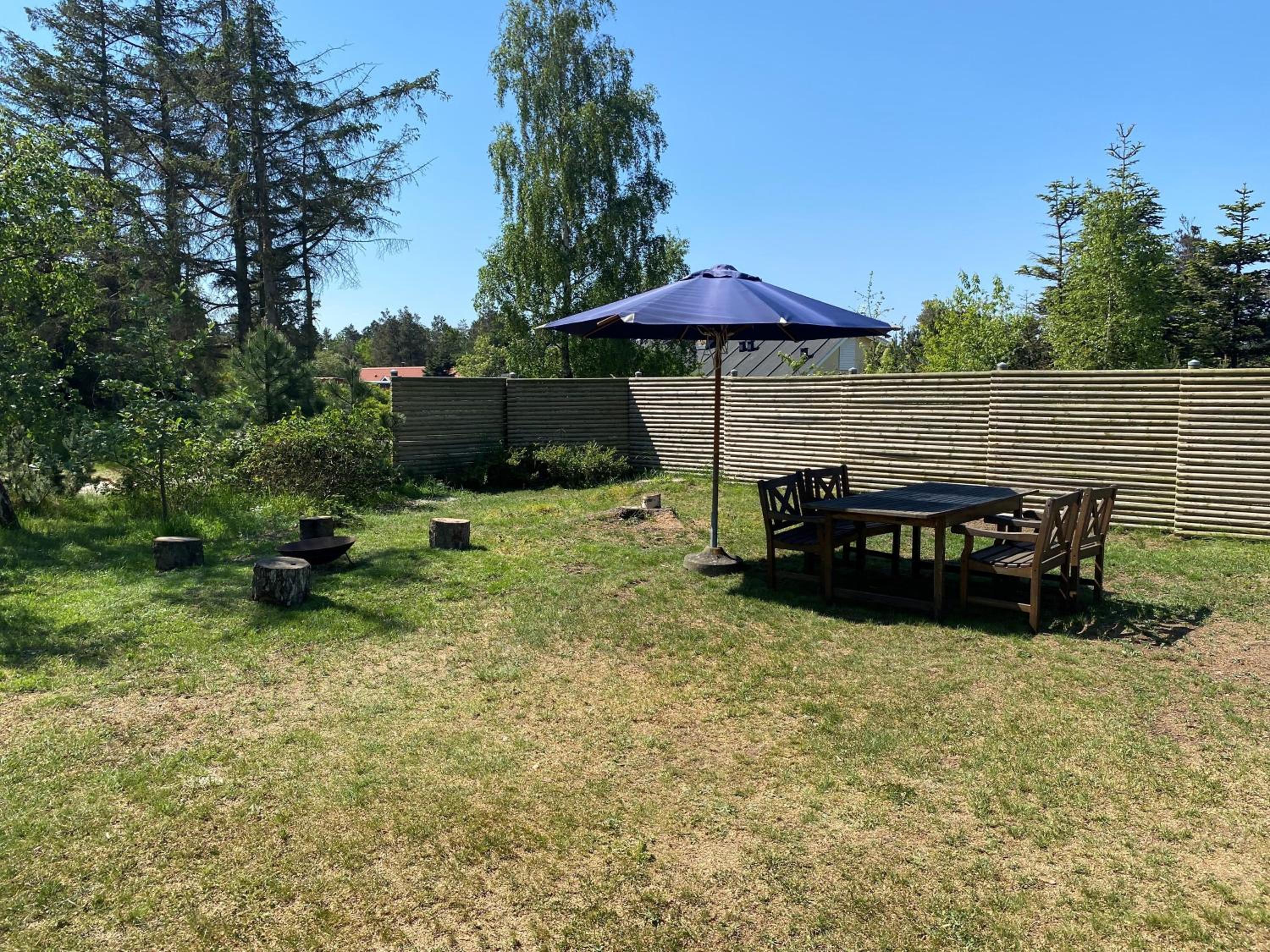 Cozy And Well-Appointed Summer House Close To A Great Bathing Beach view 4