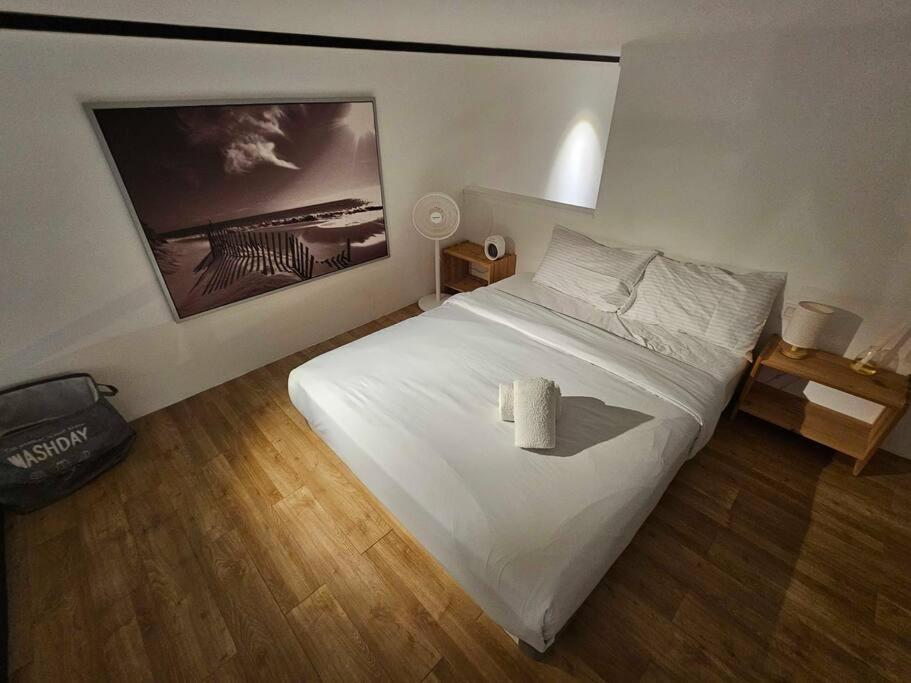 SkyView Studio, EST Bangsar, High View for 2