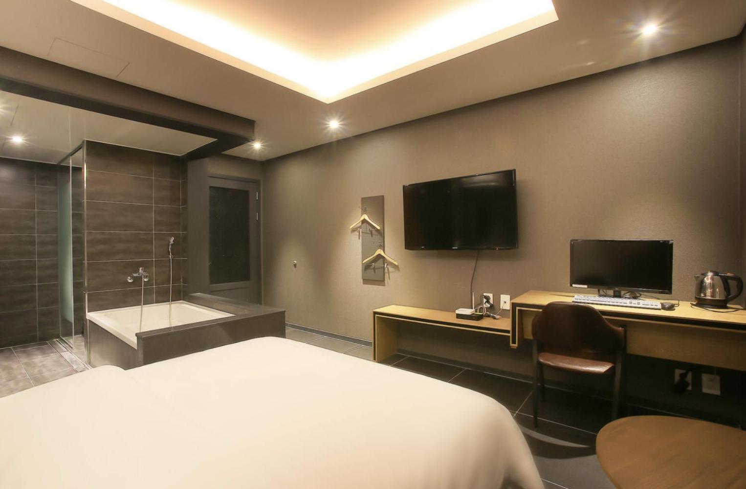 Zenith Hotel Bupyeong