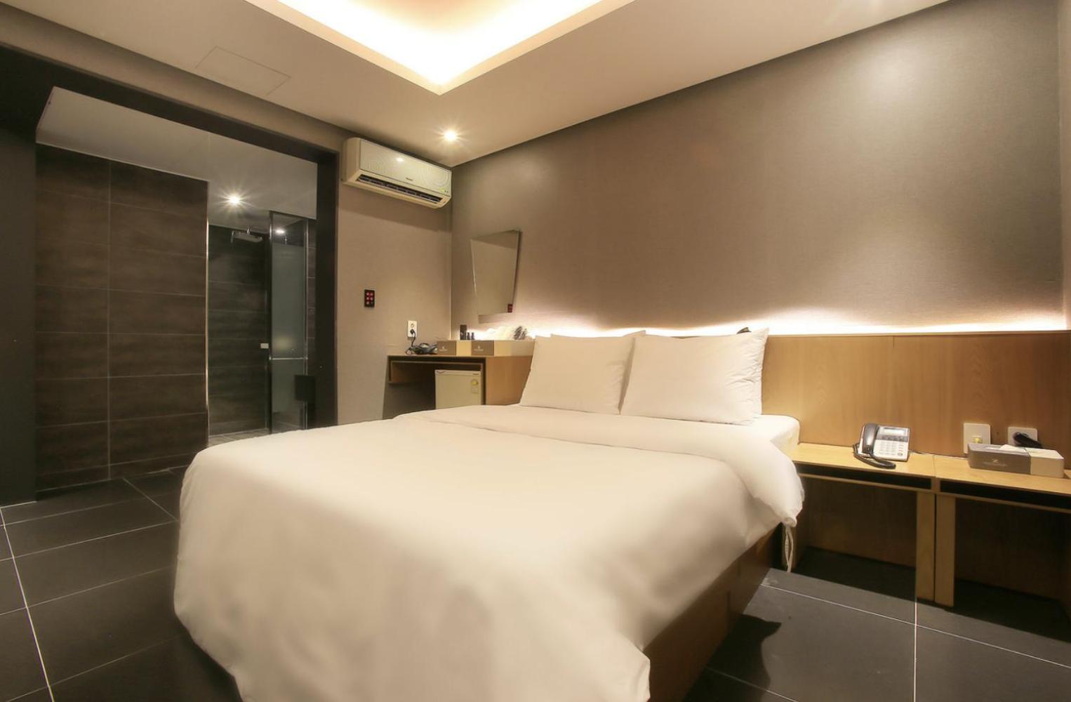 Zenith Hotel Bupyeong