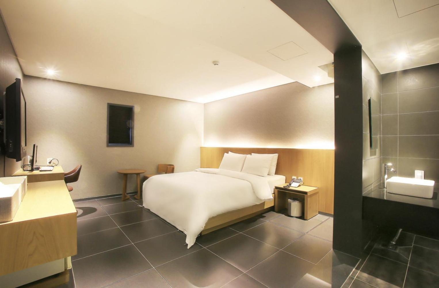 Zenith Hotel Bupyeong