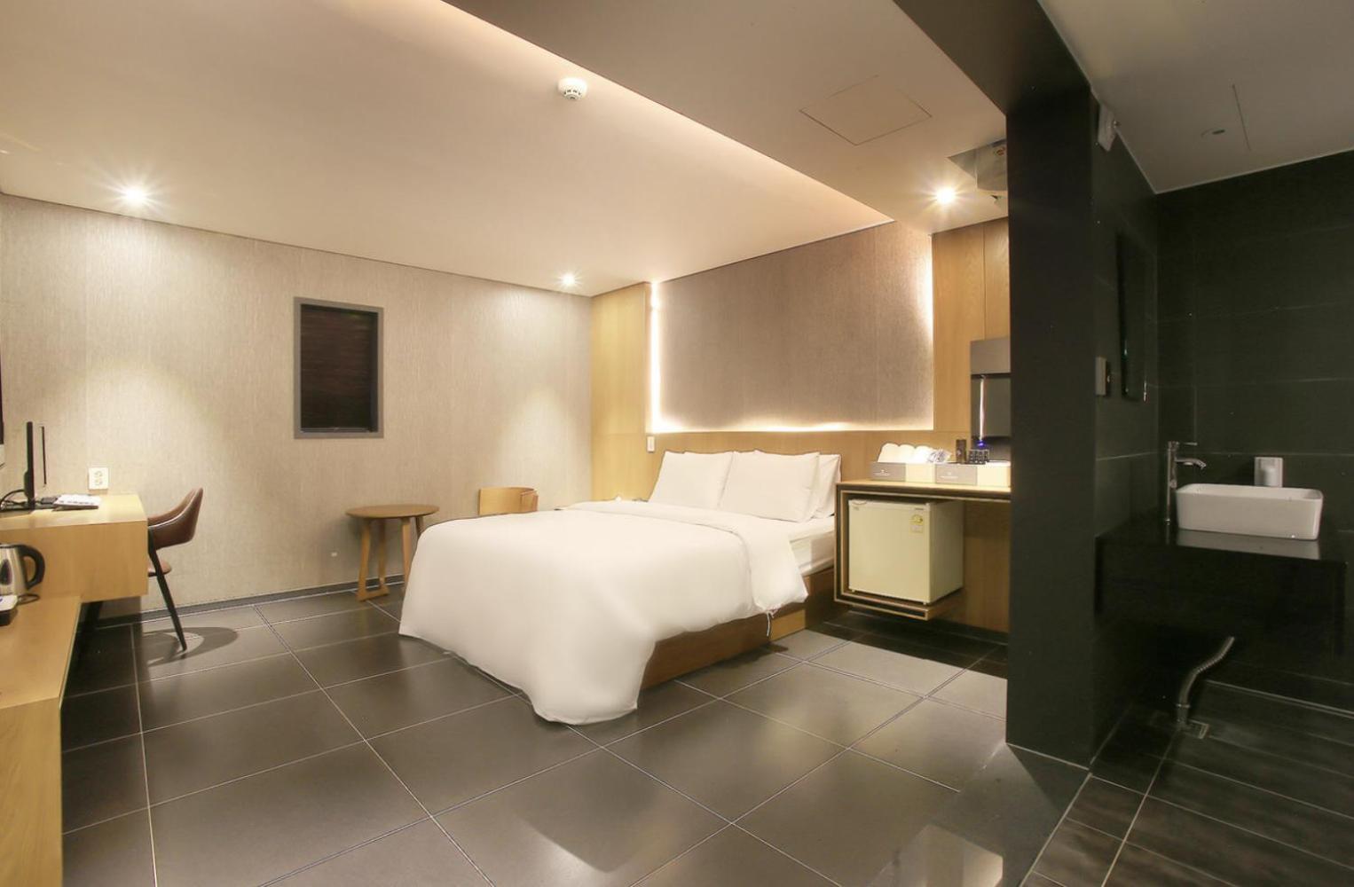 Zenith Hotel Bupyeong