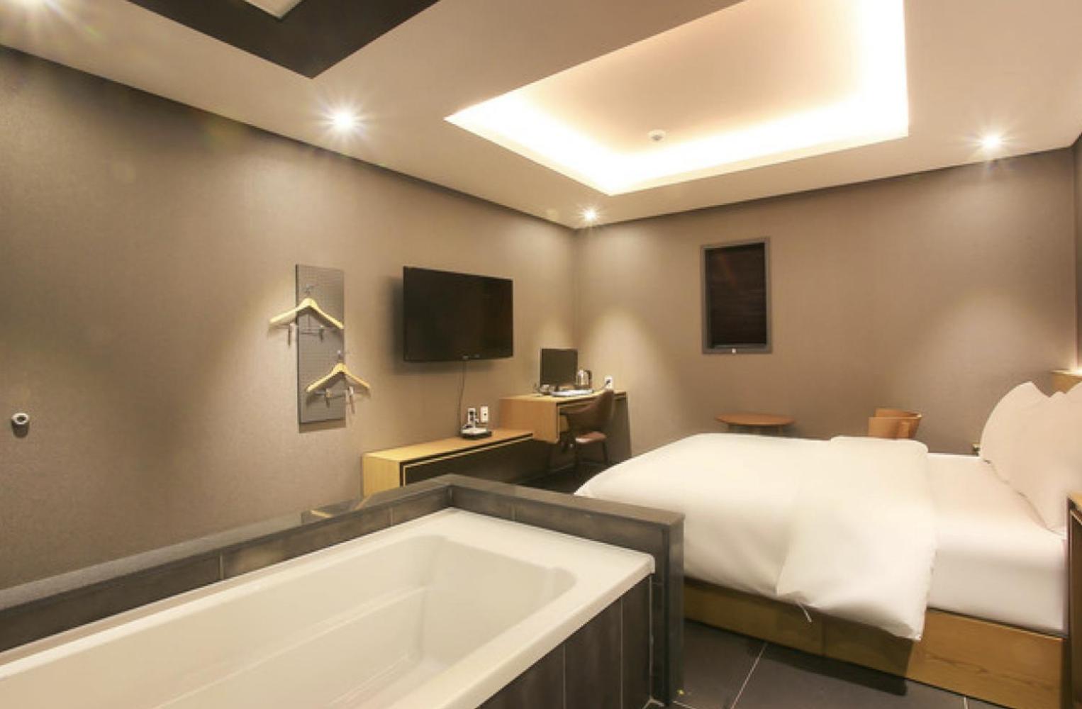 Zenith Hotel Bupyeong