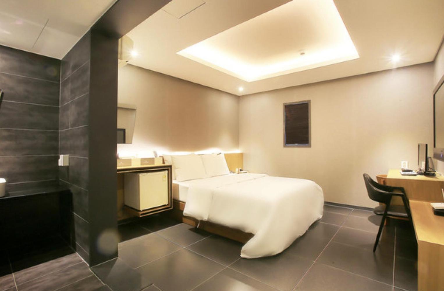 Zenith Hotel Bupyeong