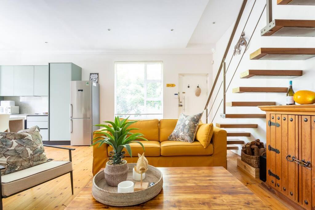 Family Home in Green Point with Central Location view 5