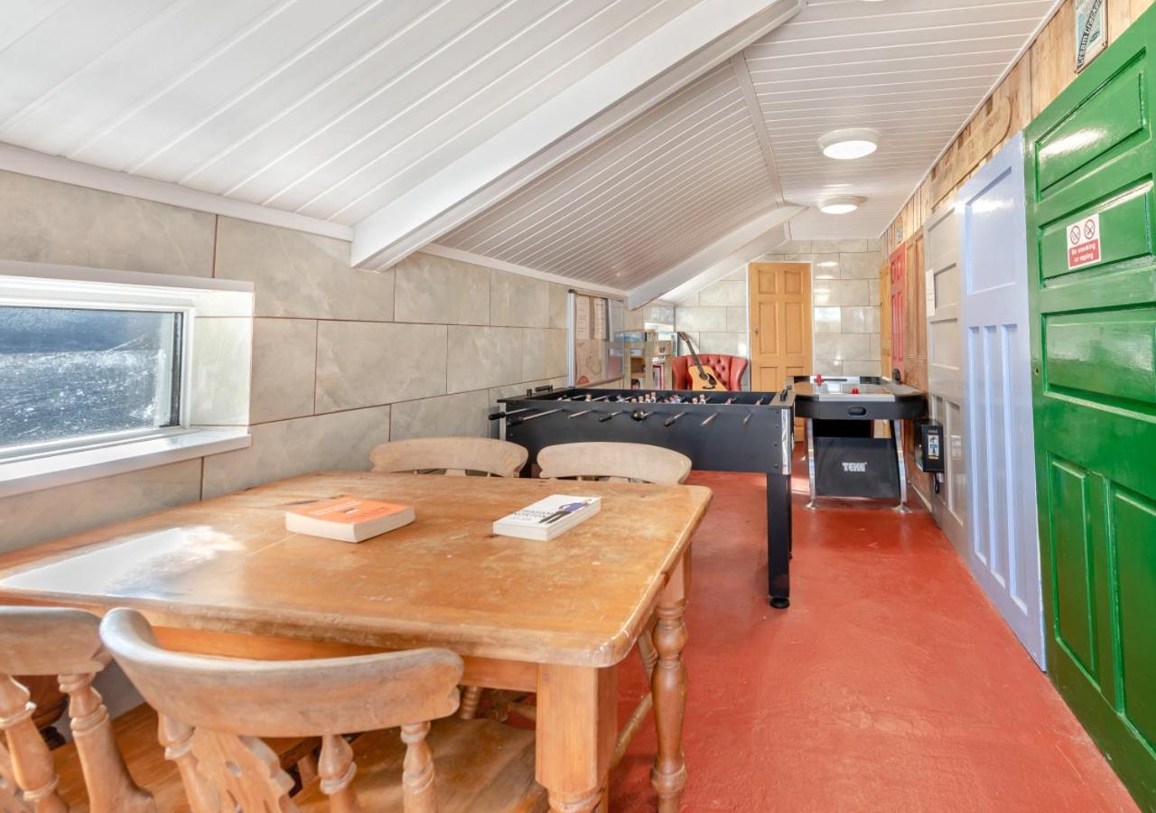 2 Bed in Llangain oc-h30184