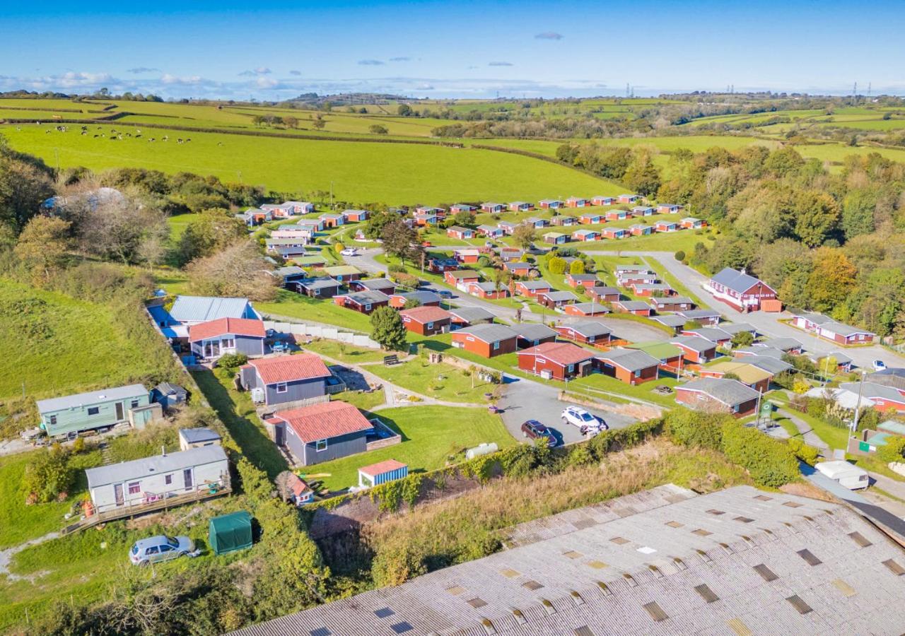 2 Bed in Llangain oc-h30184