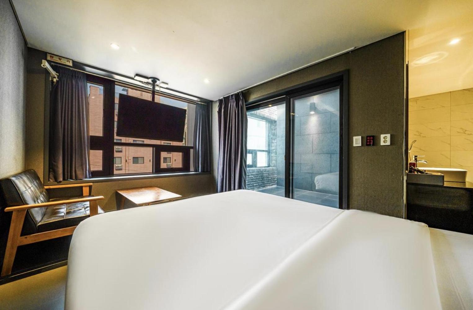 Zenith Hotel Bupyeong