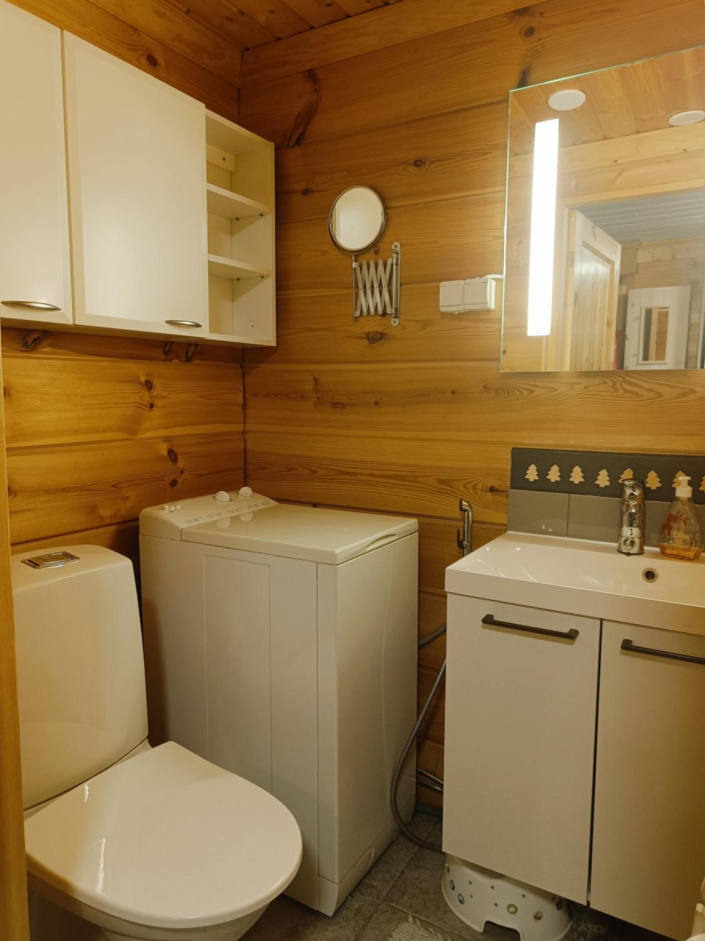 Photo 12
