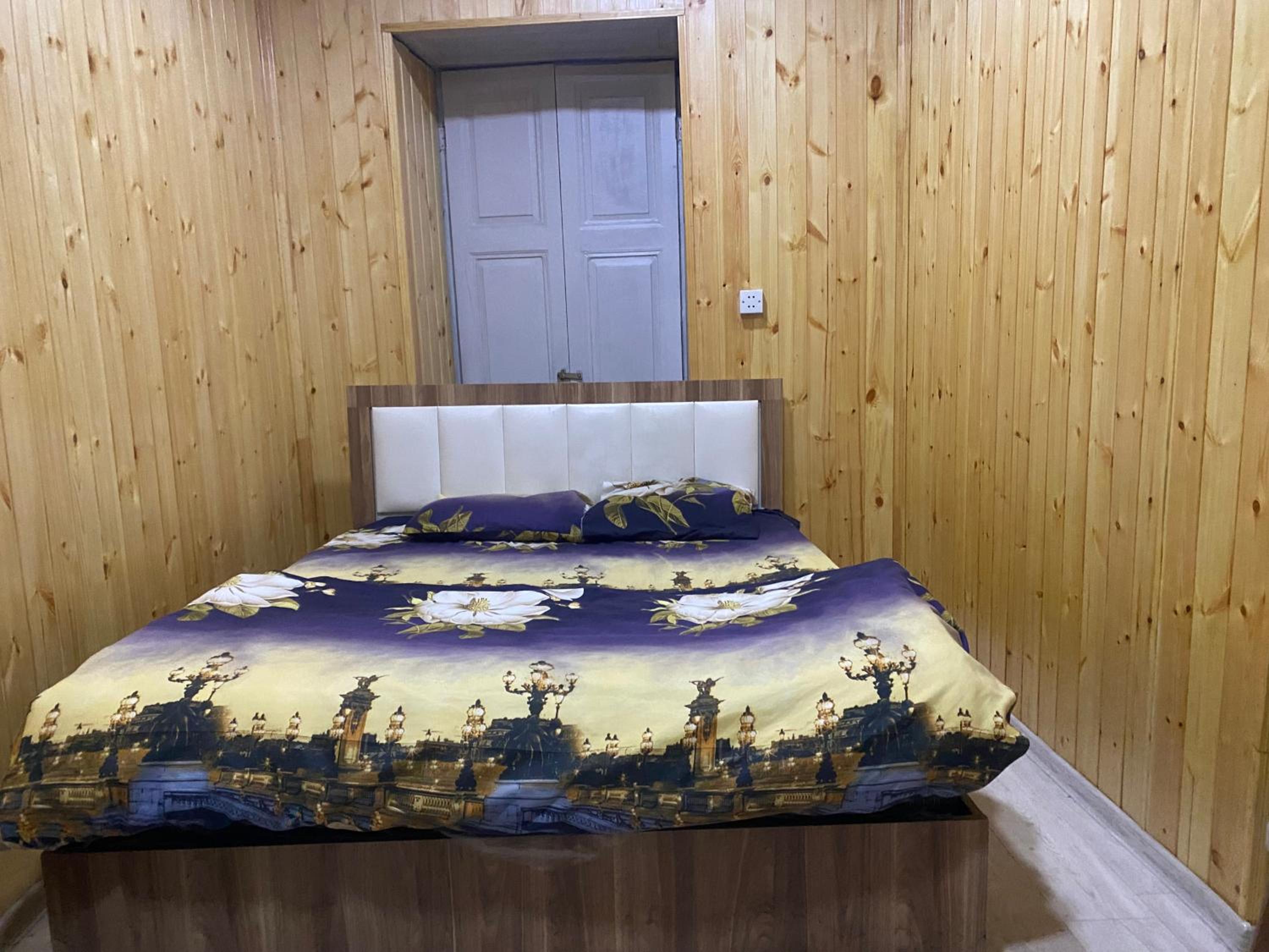 Kashan Umair Hostel