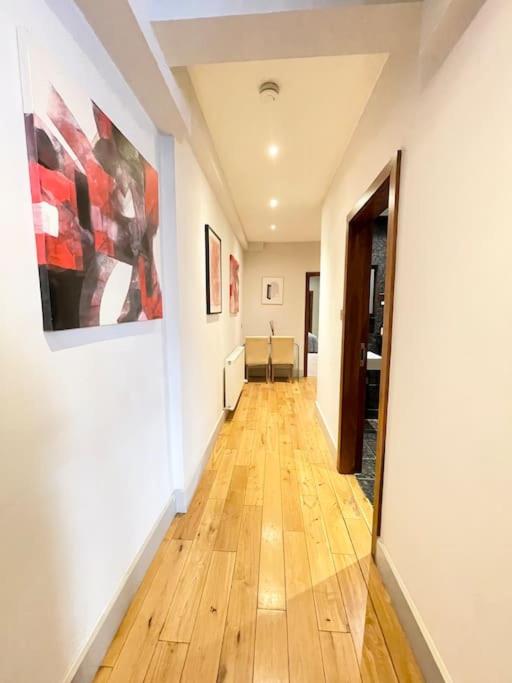 Central Large Stylish 2Beds 2Baths With Private Patio