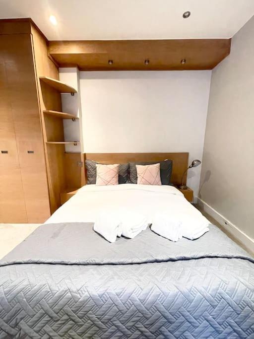 Central Large Stylish 2Beds 2Baths With Private Patio