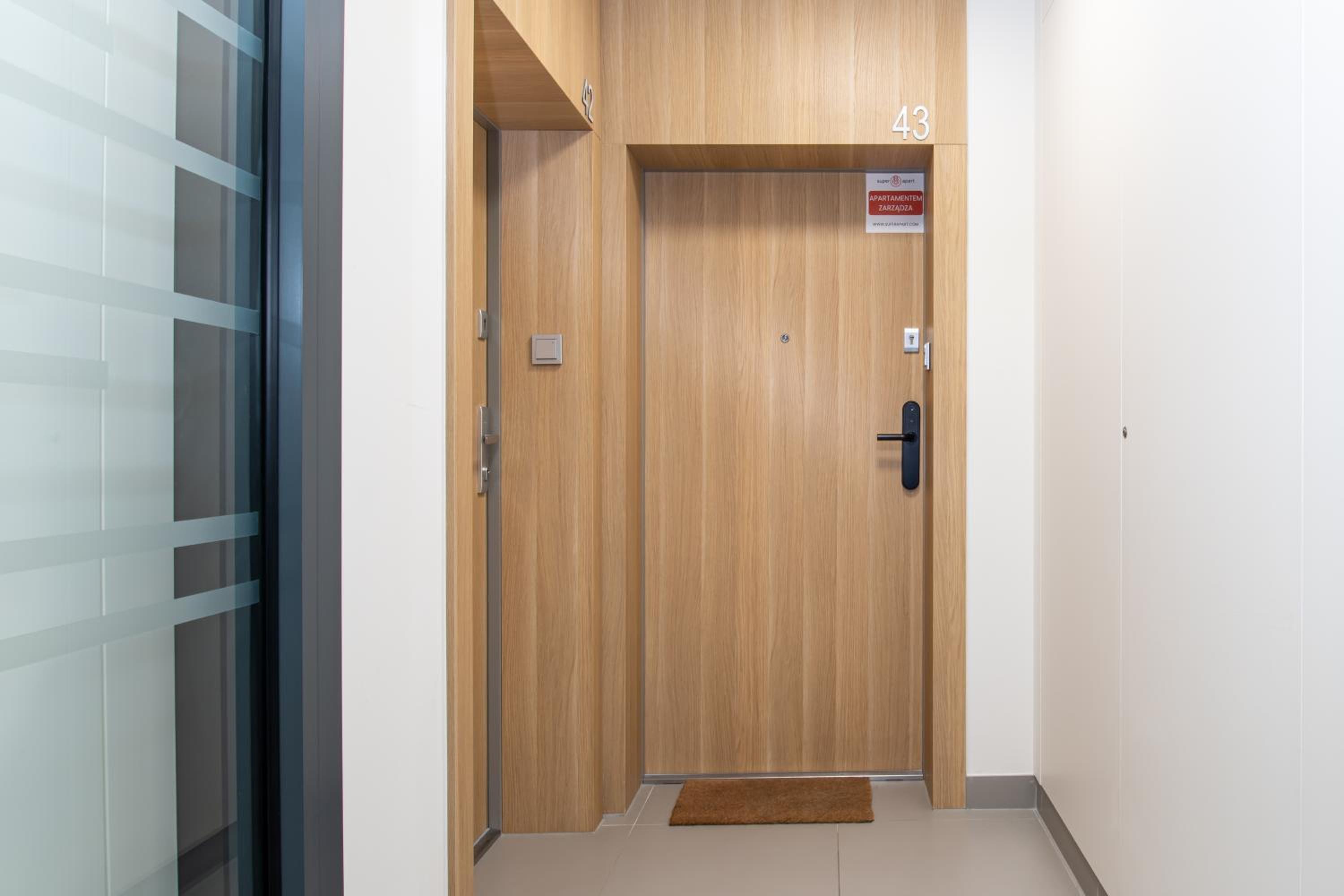 SuperApart Sternicza apt 43 - Parking