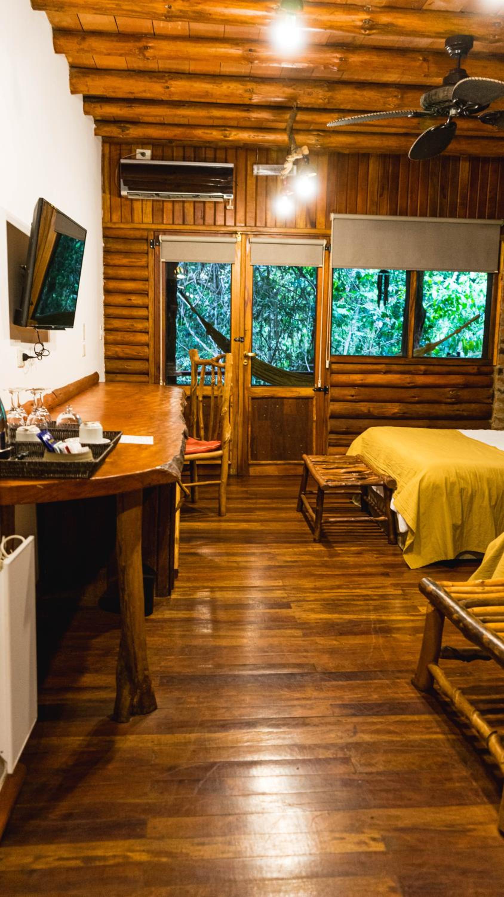 La Aldea De La Selva Lodge