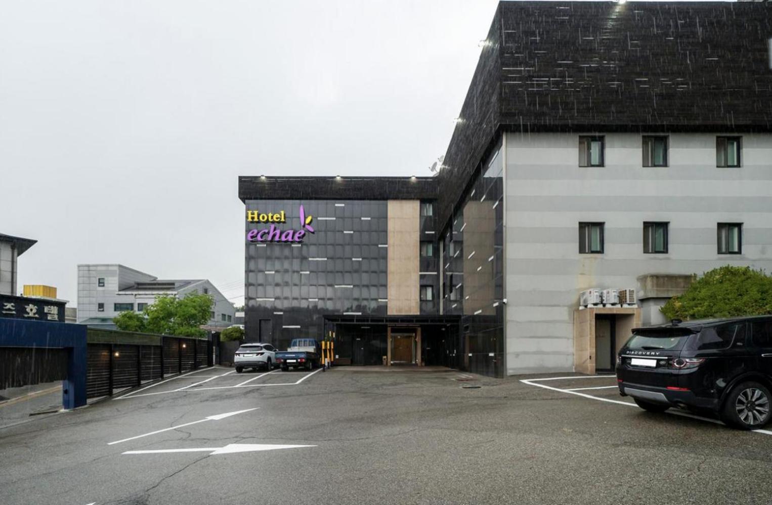 Echae Hotel view 3