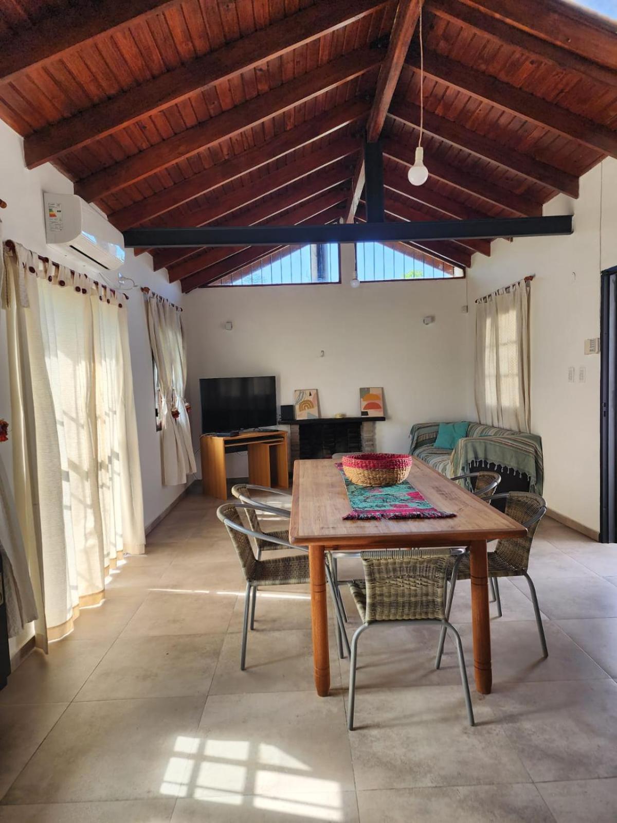 Casa con excelente ubicación