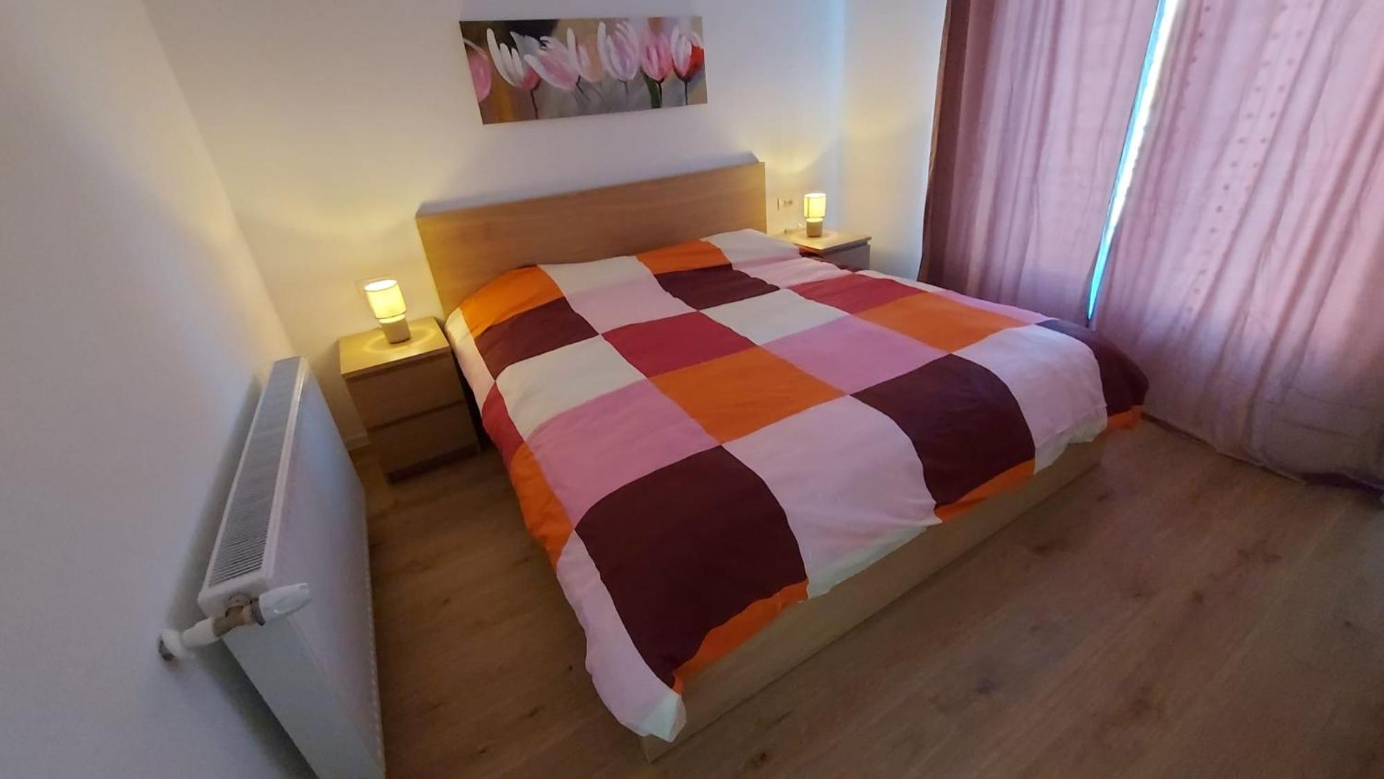 Apartament Domina - self check in - RO,EN,FR - 3stele, Ministerul Turismului