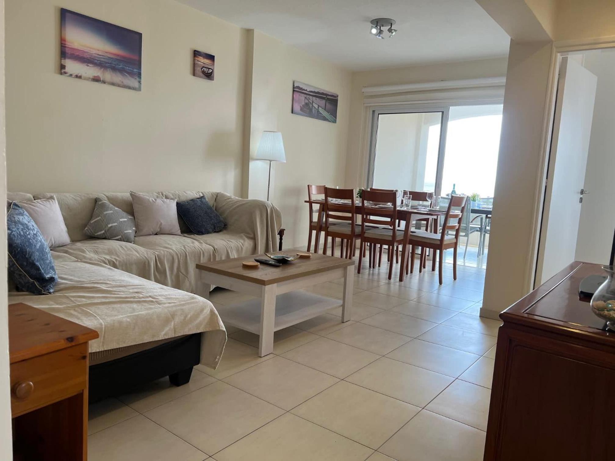 Lighthouse Beach - 3BR Seafront Apt 50m to Beach with Sea Views - Sleeps 6