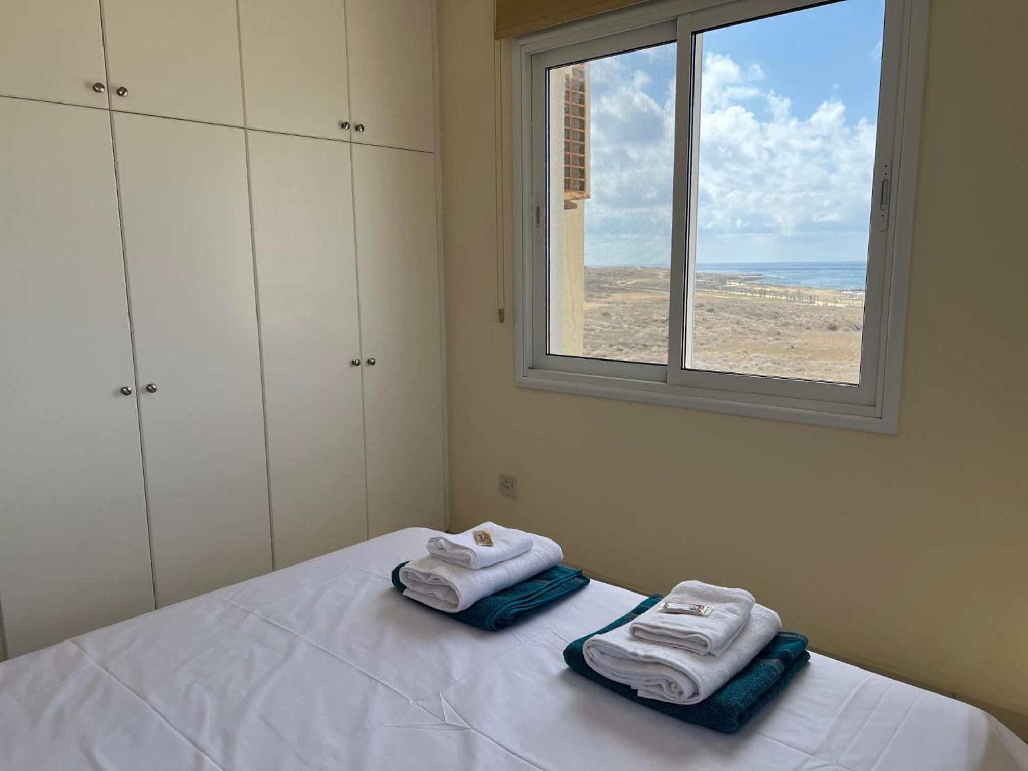 Lighthouse Beach - 3BR Seafront Apt 50m to Beach with Sea Views - Sleeps 6