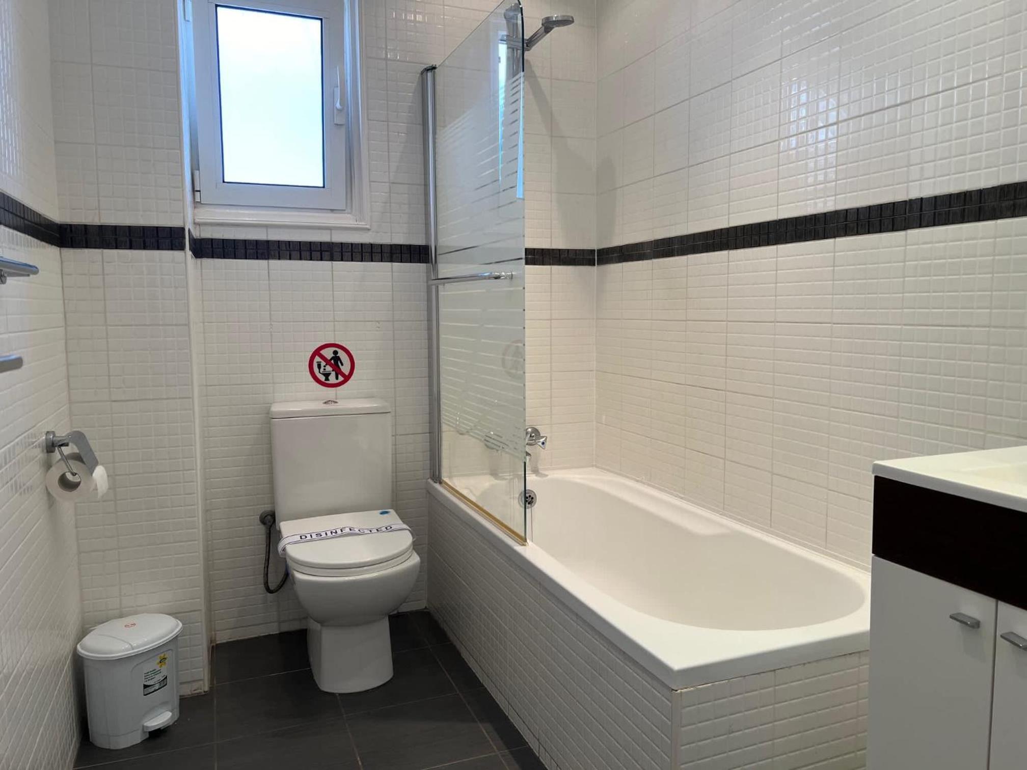 Lighthouse Beach - 3BR Seafront Apt 50m to Beach with Sea Views - Sleeps 6