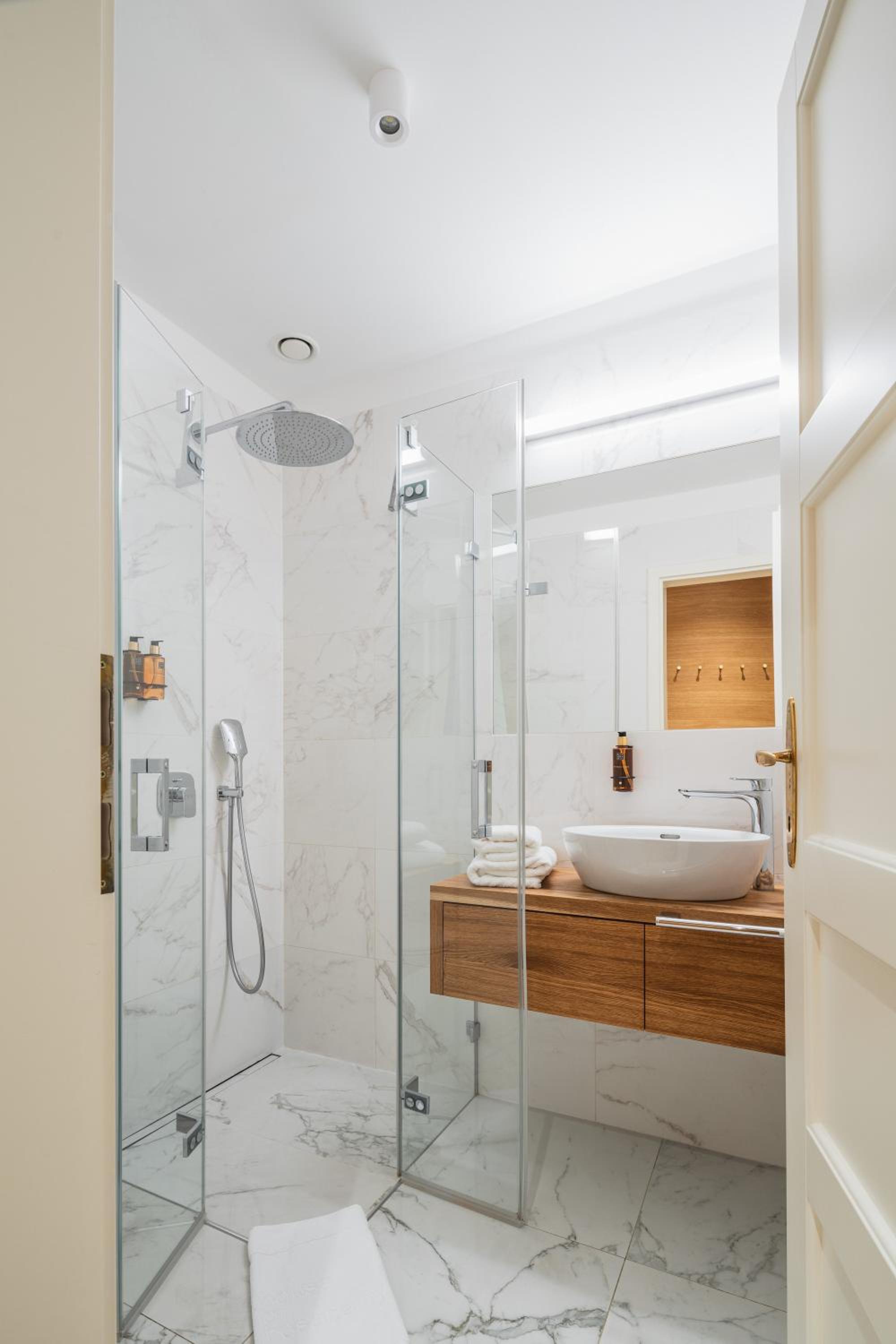 Luxury Apartments in Hip Area by Prague Days - 