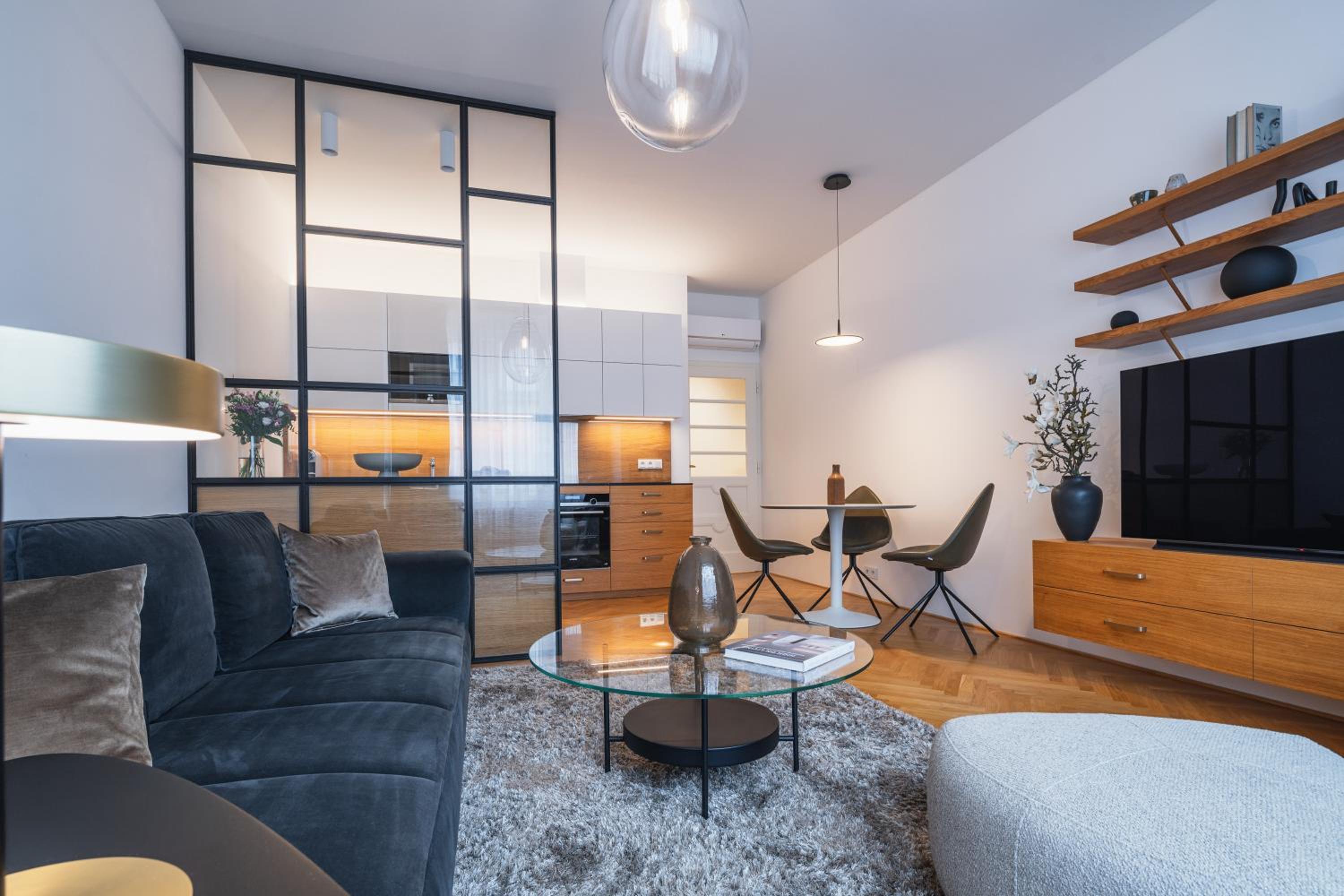 Luxury Apartments in Hip Area by Prague Days - 