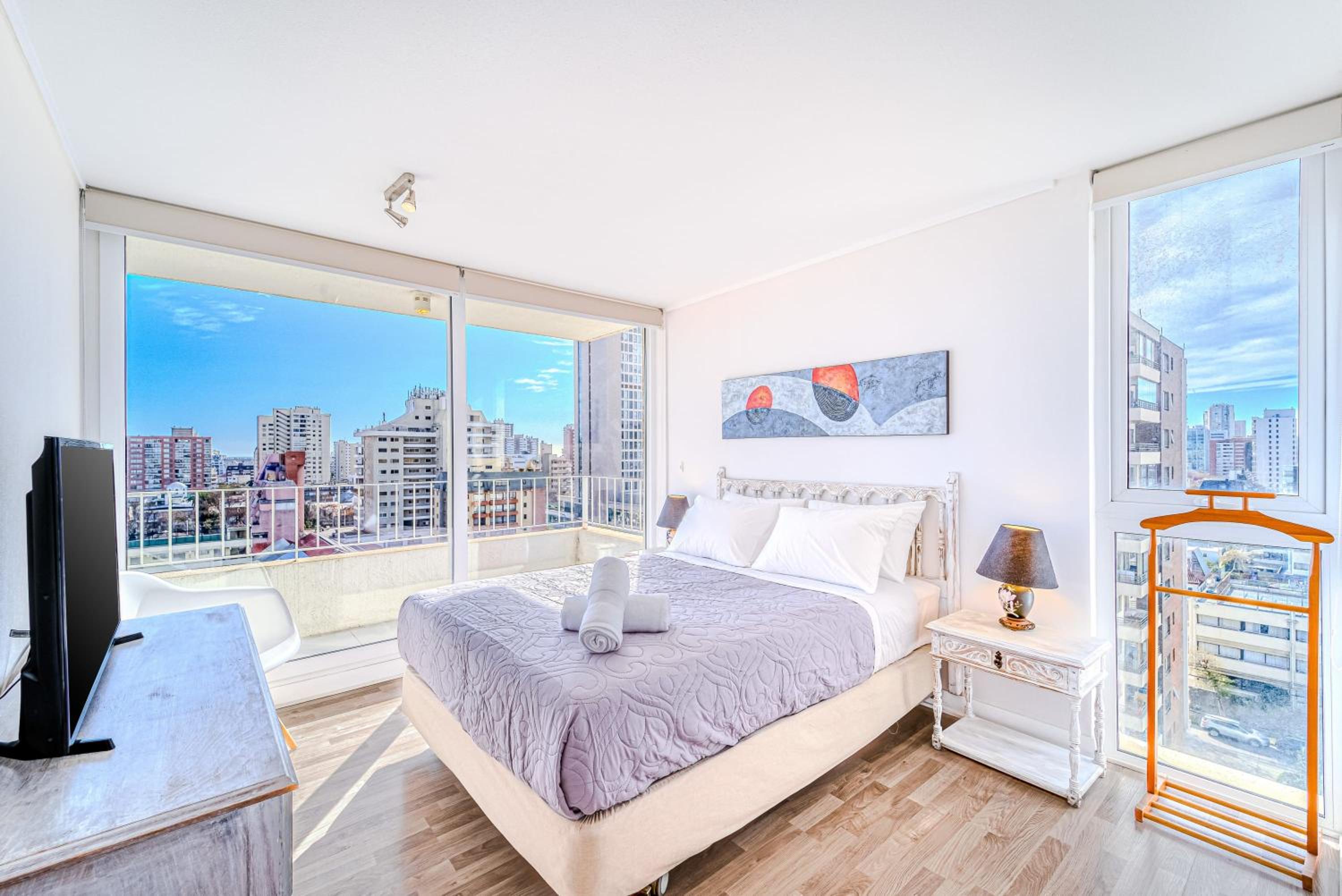 Lovely Vina 2D city views and Parking