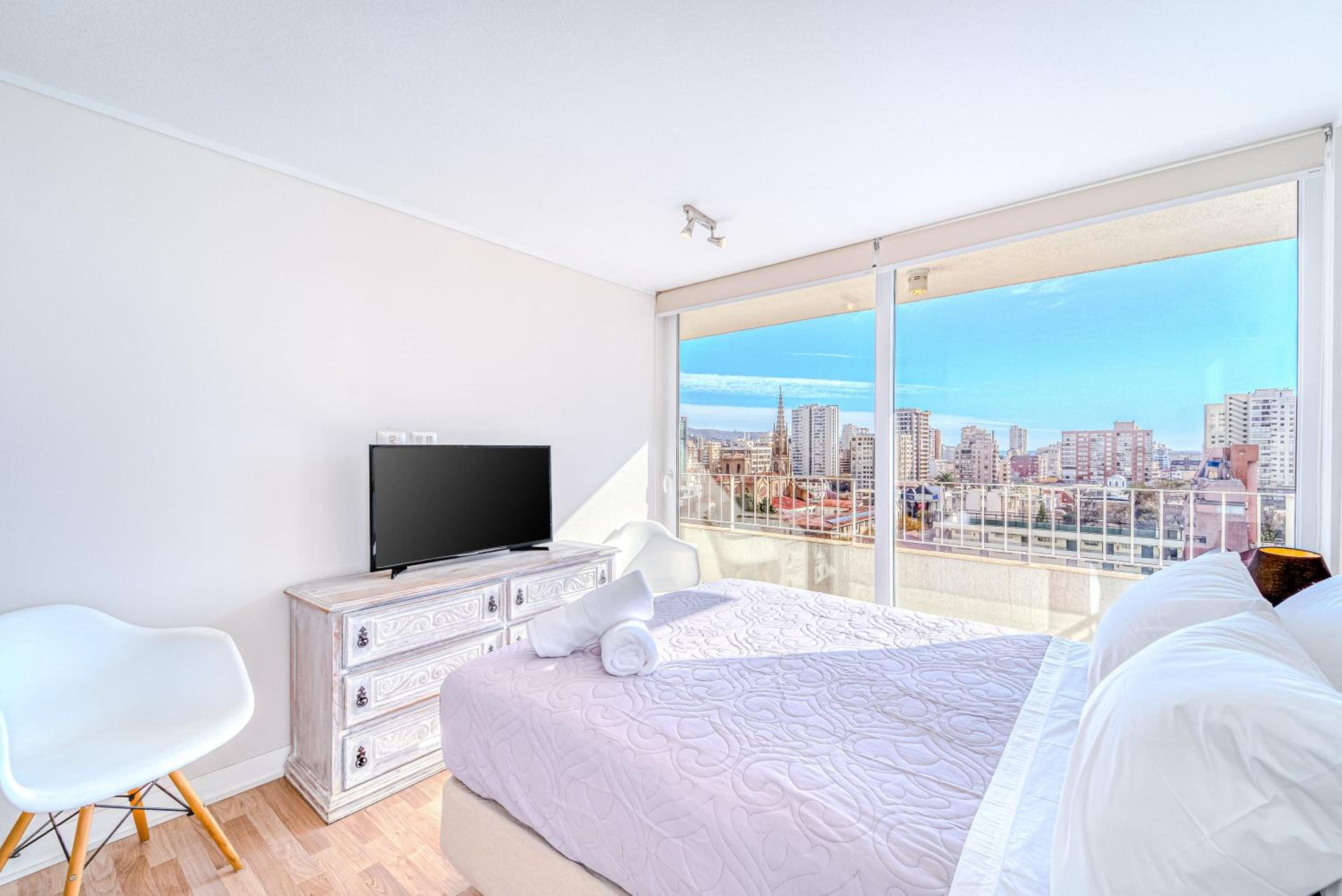 Lovely Vina 2D city views and Parking