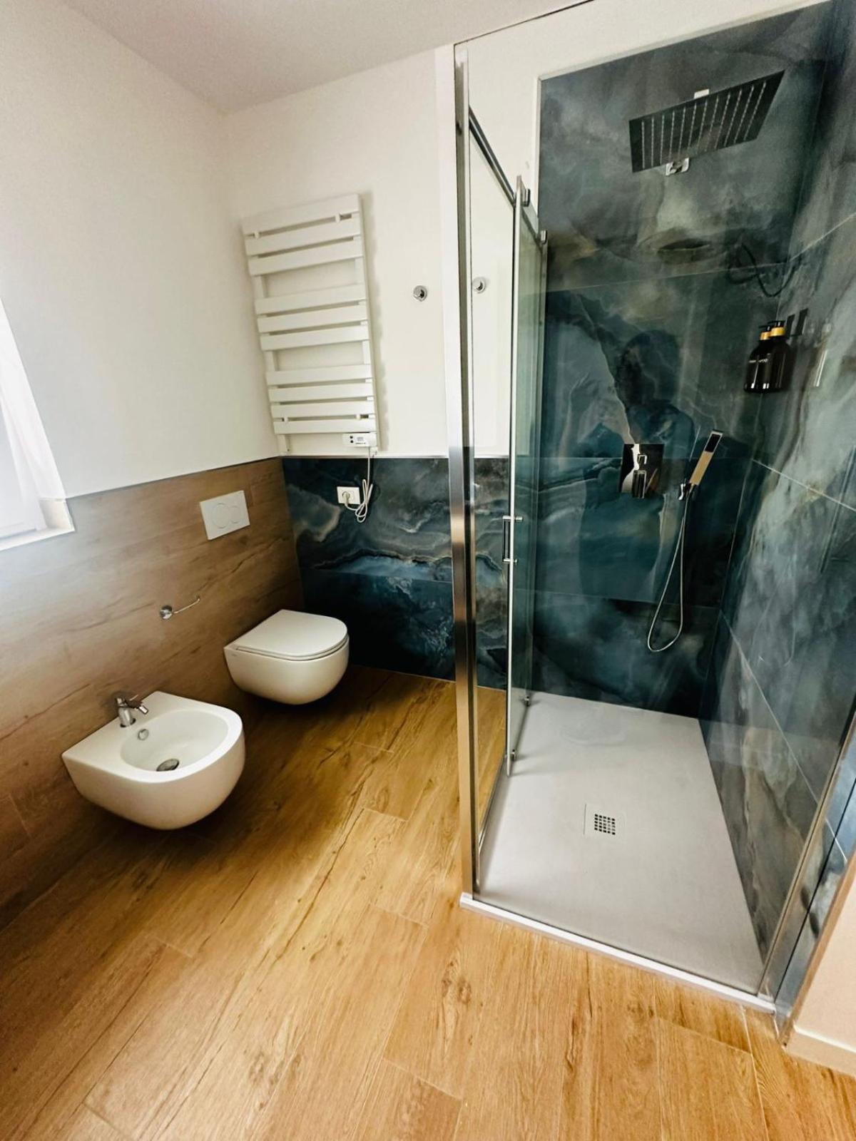 Luxury Apartment Collection Sea Suite Jacuzzi photo 5