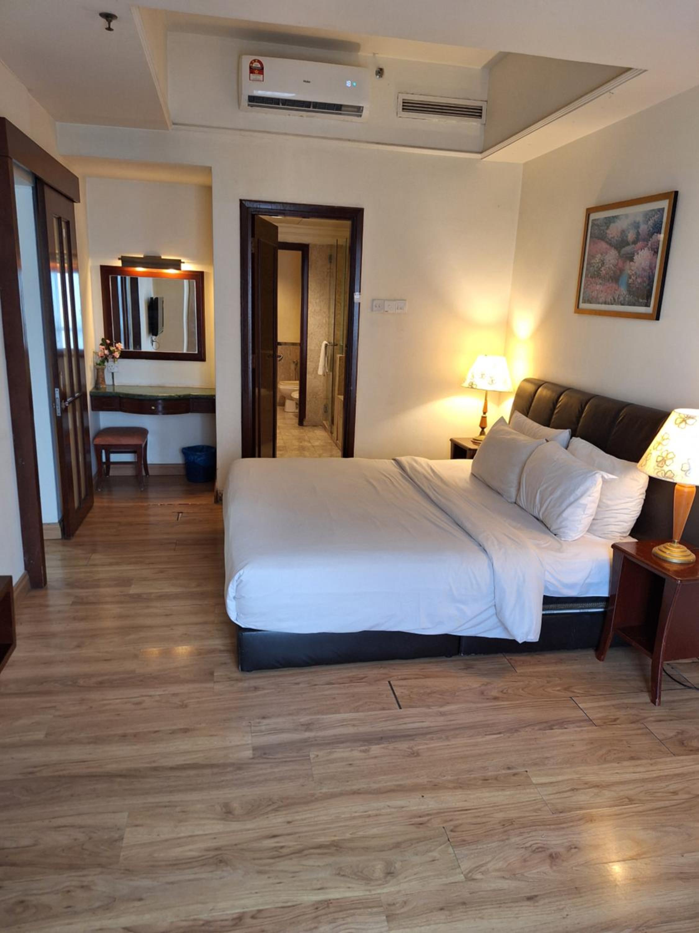 KL Private Service Suite Berjaya Times Square Apartment Hotel