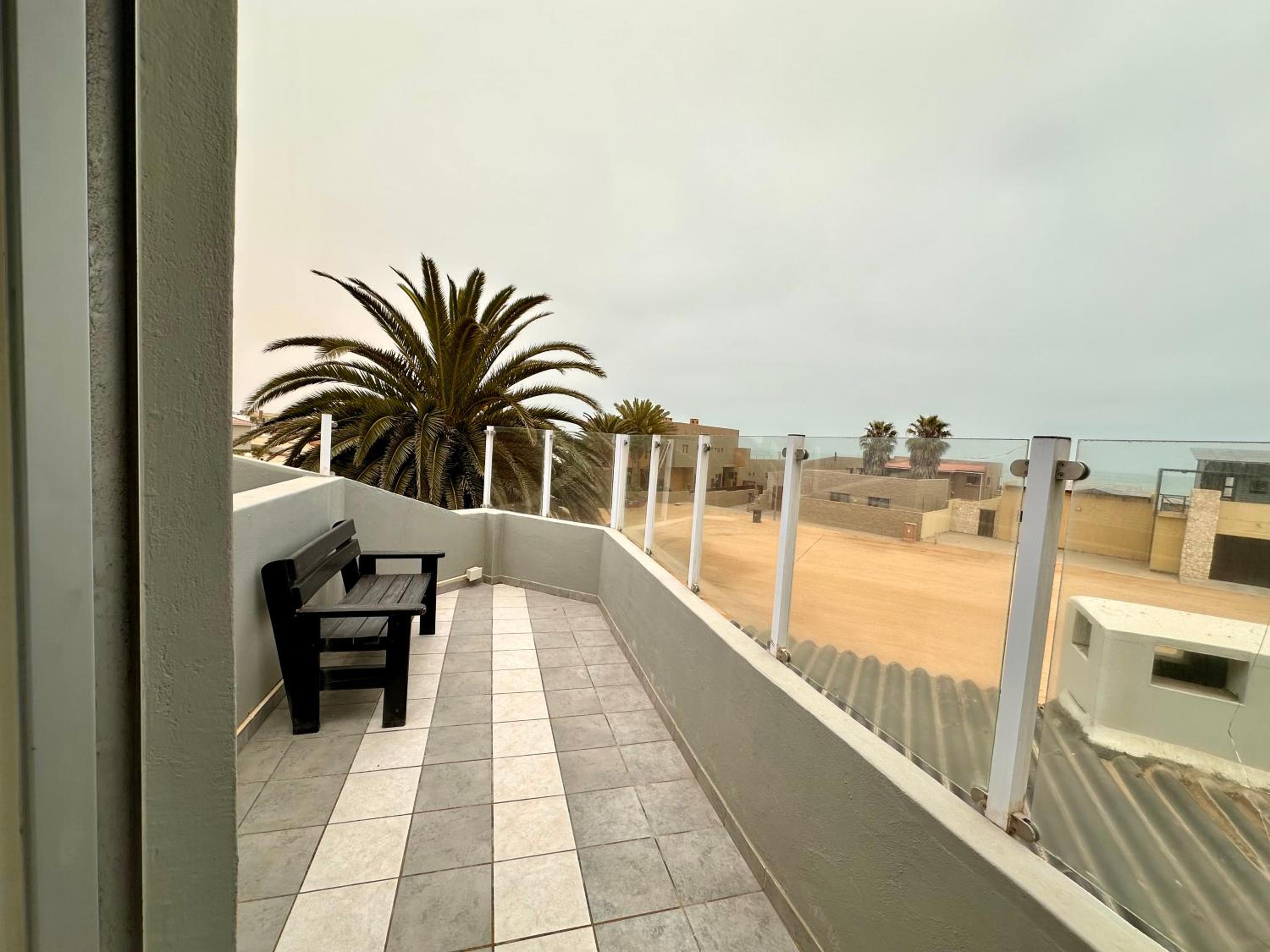 Lekkerkry Self Catering view 4