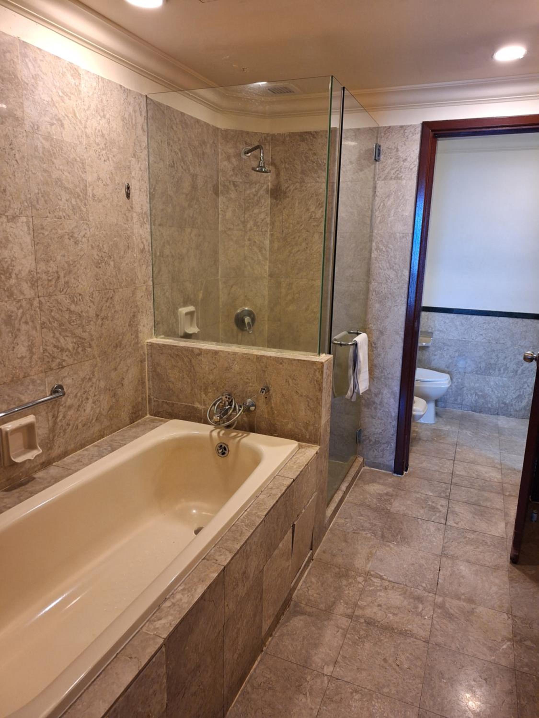 KL Private Service Suite Berjaya Times Square Apartment Hotel