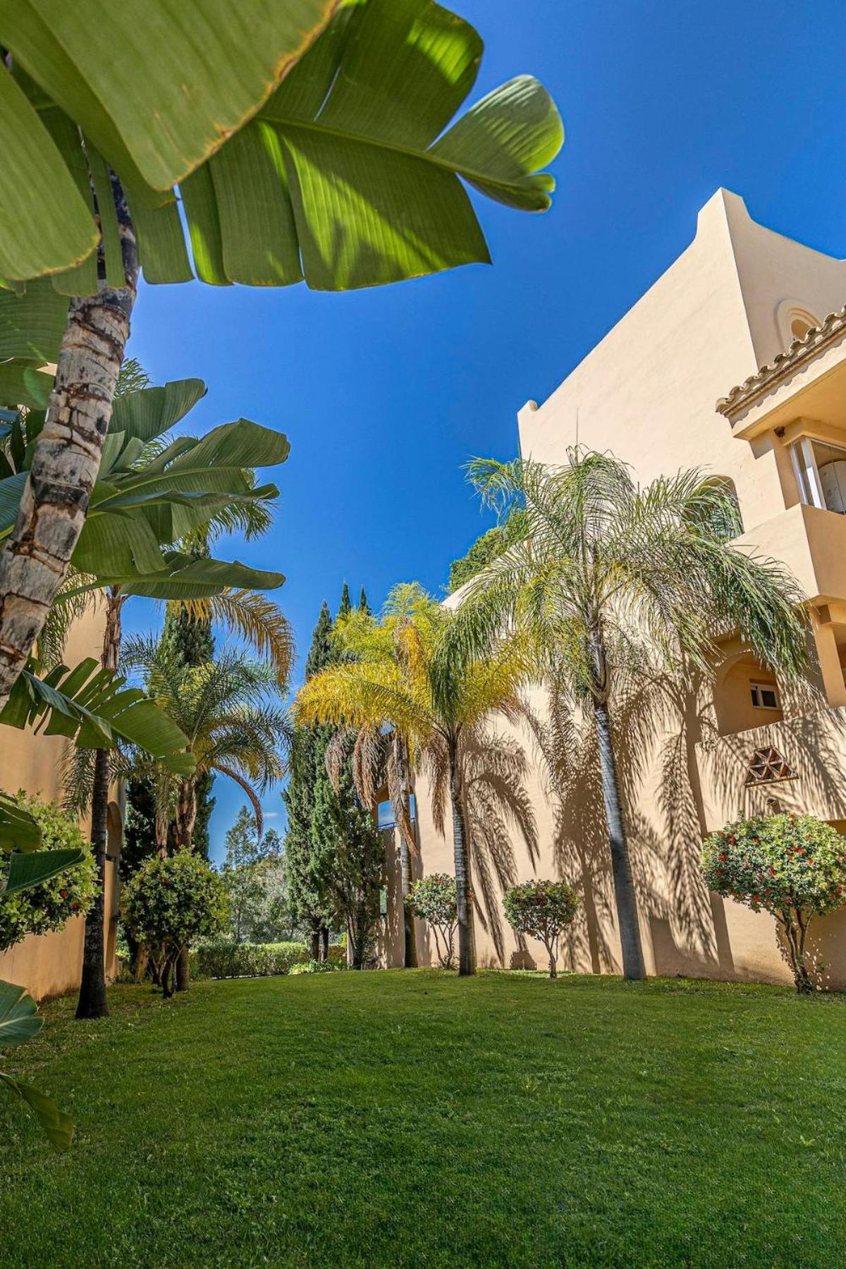 Santa Maria Golf Apartment