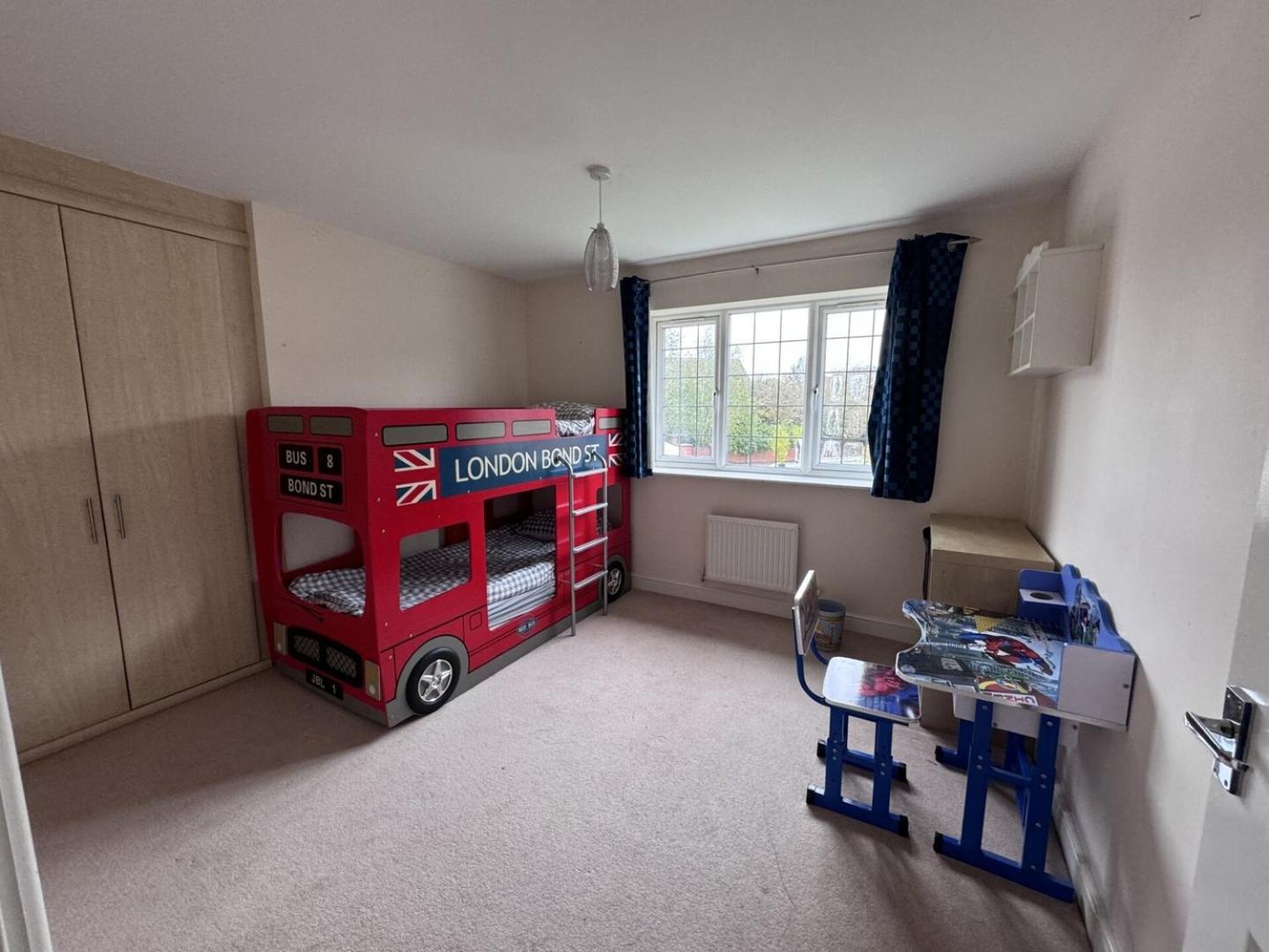 Spacious 4BD House with Character in Coventry