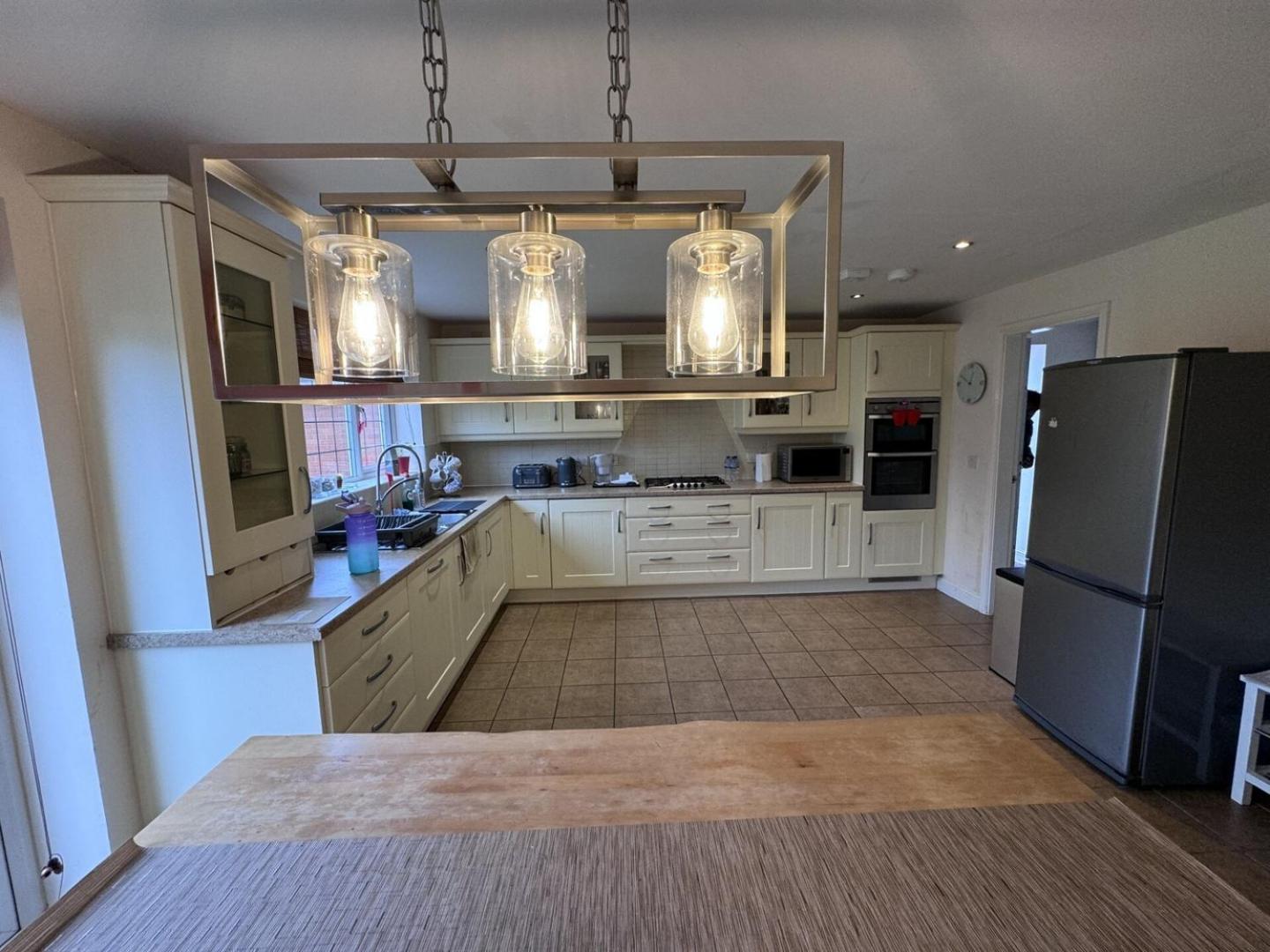 Spacious 4BD House with Character in Coventry