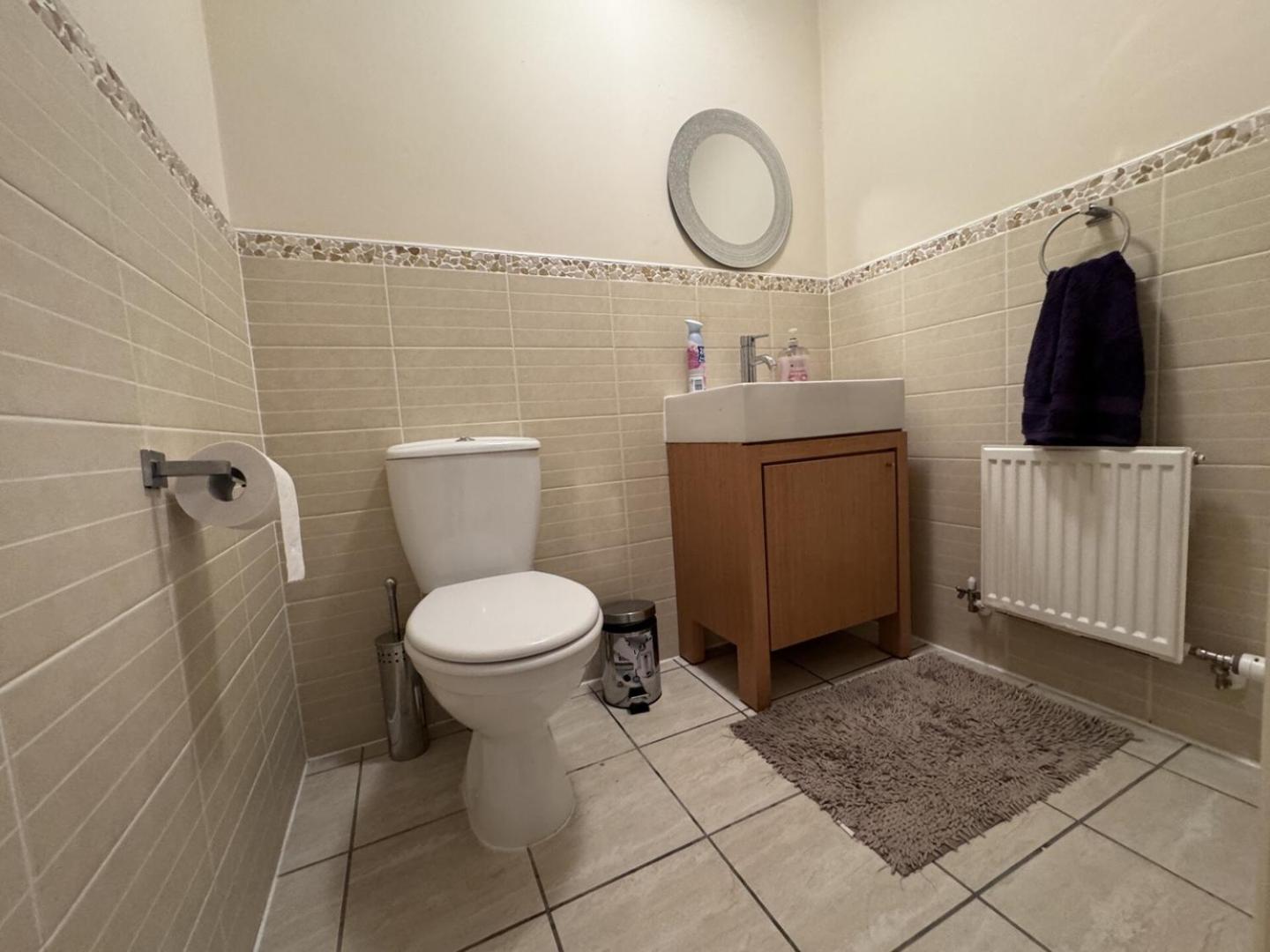 Spacious 4BD House with Character in Coventry